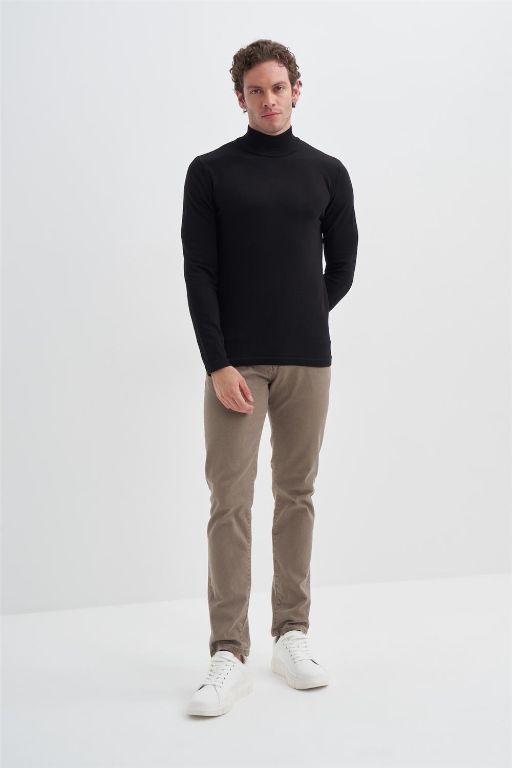 CAZ 30310 YRM BLK.  KAZAK