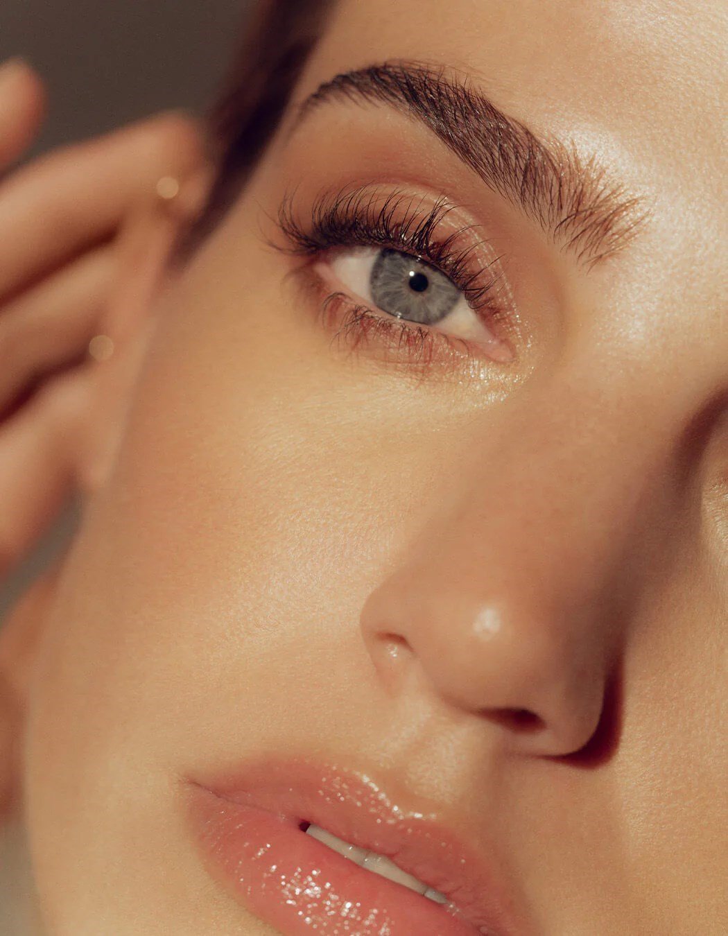 Kaş SabitleyiciHi-Def Brow Pencil (Soft Brown)