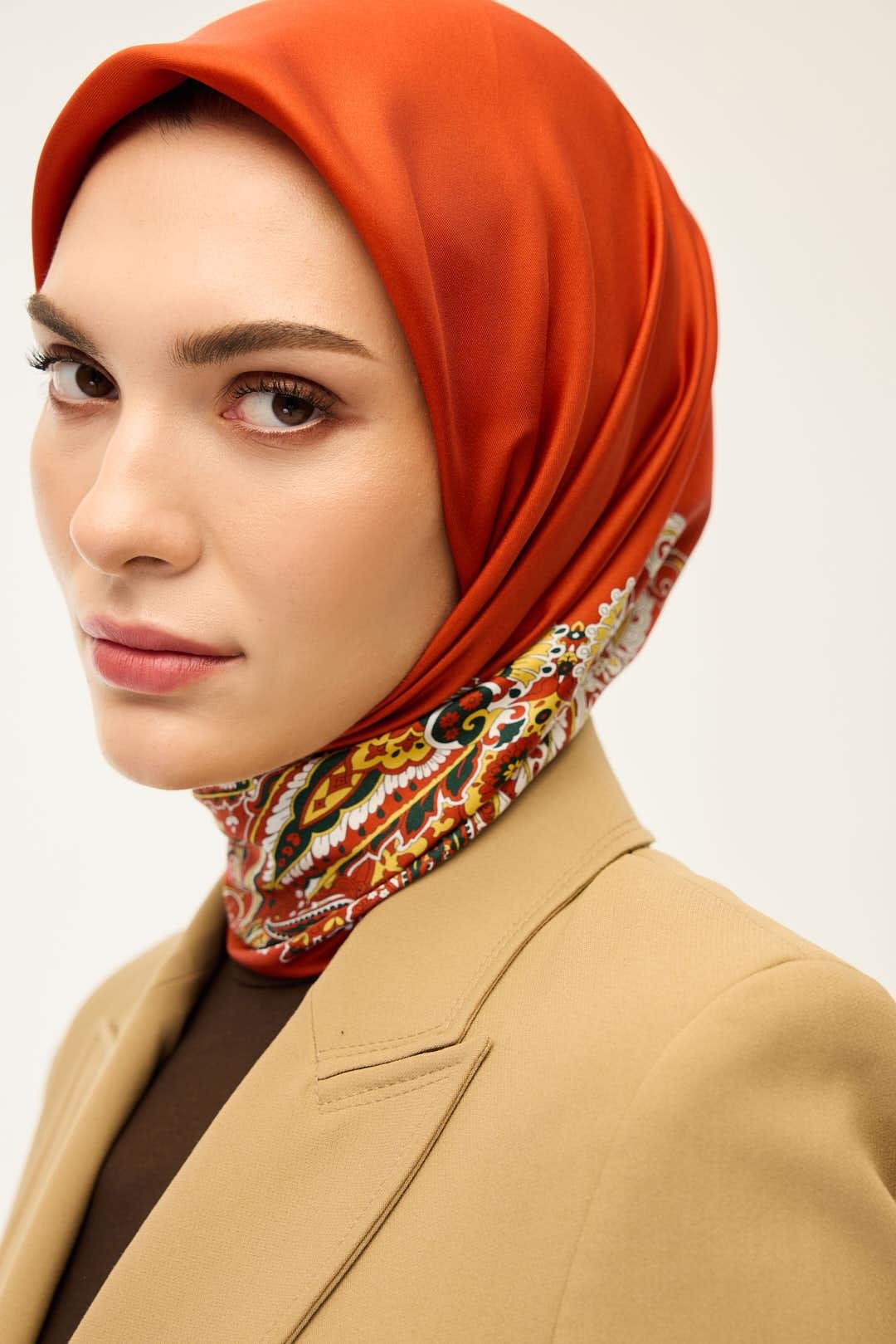 AURA TİVİL İPEK EŞARP KİREMİT