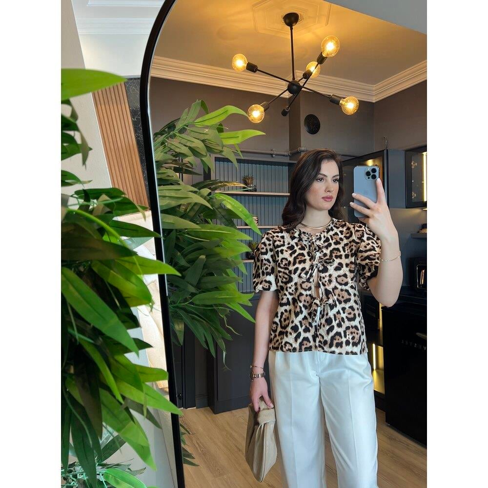 Bağlama Detaylı Leopar Bluz