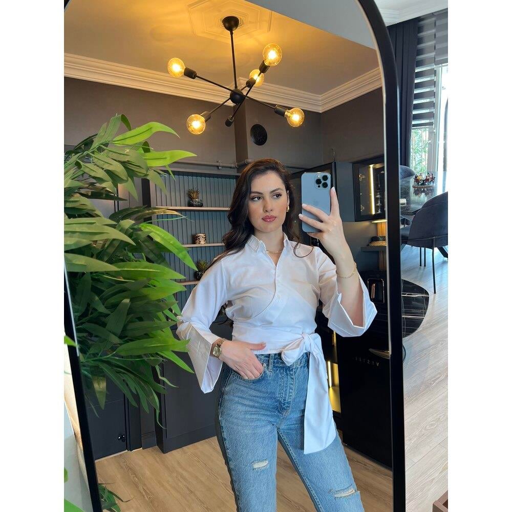 Belden Bağlamalı Crop Gömlek