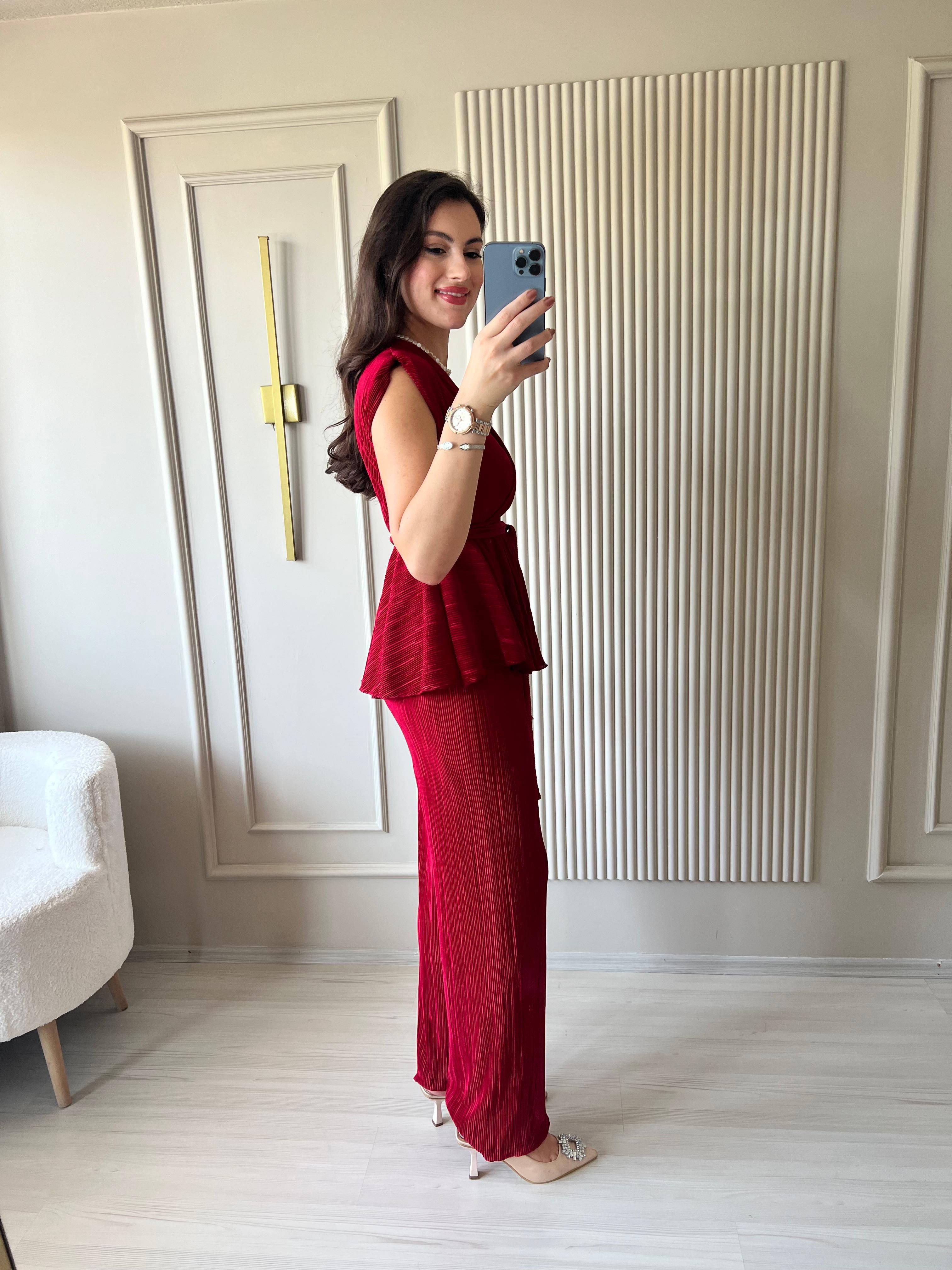 Piliseli Vatkalı Takım Kırmızı  - 1025