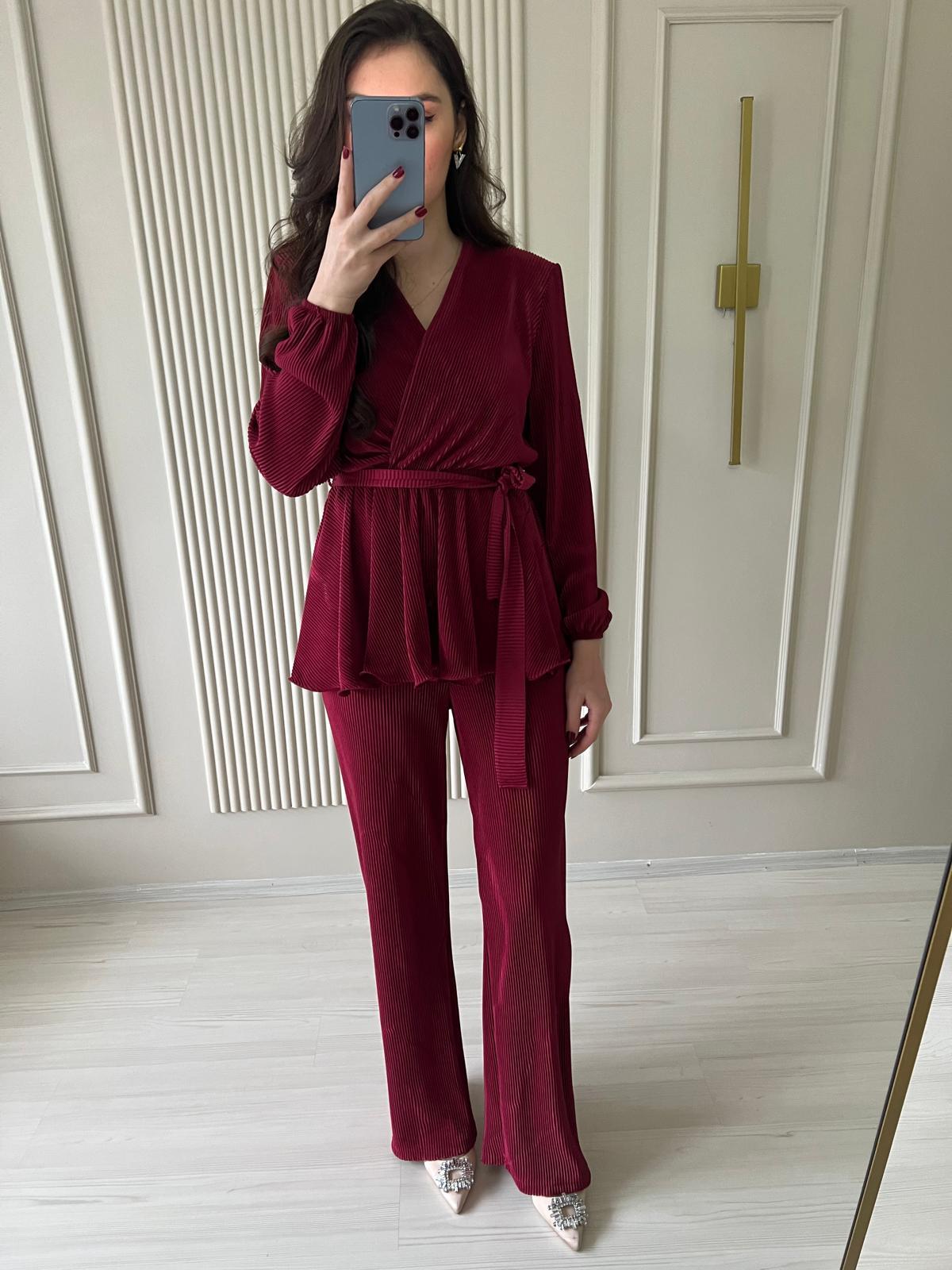 Piliseli Volanlı Bordo Takım - 1006