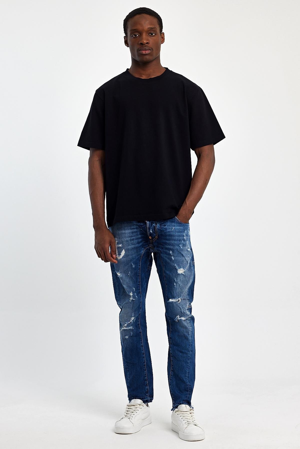 Basic Black Tee Relaxed 