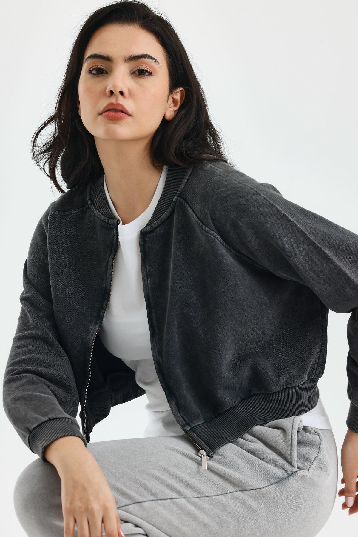 Fermuarlı Bomber Sweatshirt