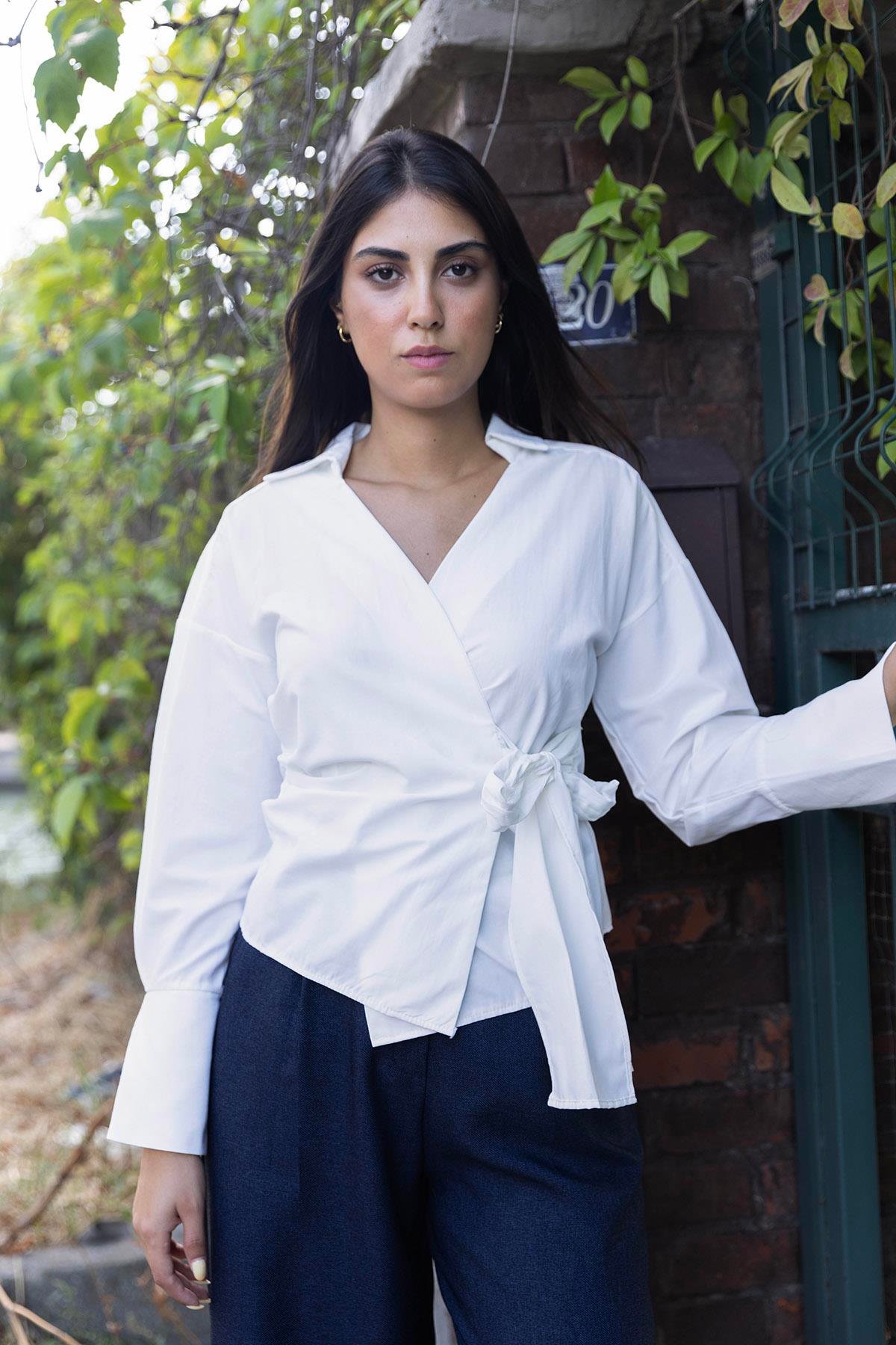 Kuşaklı Bluz