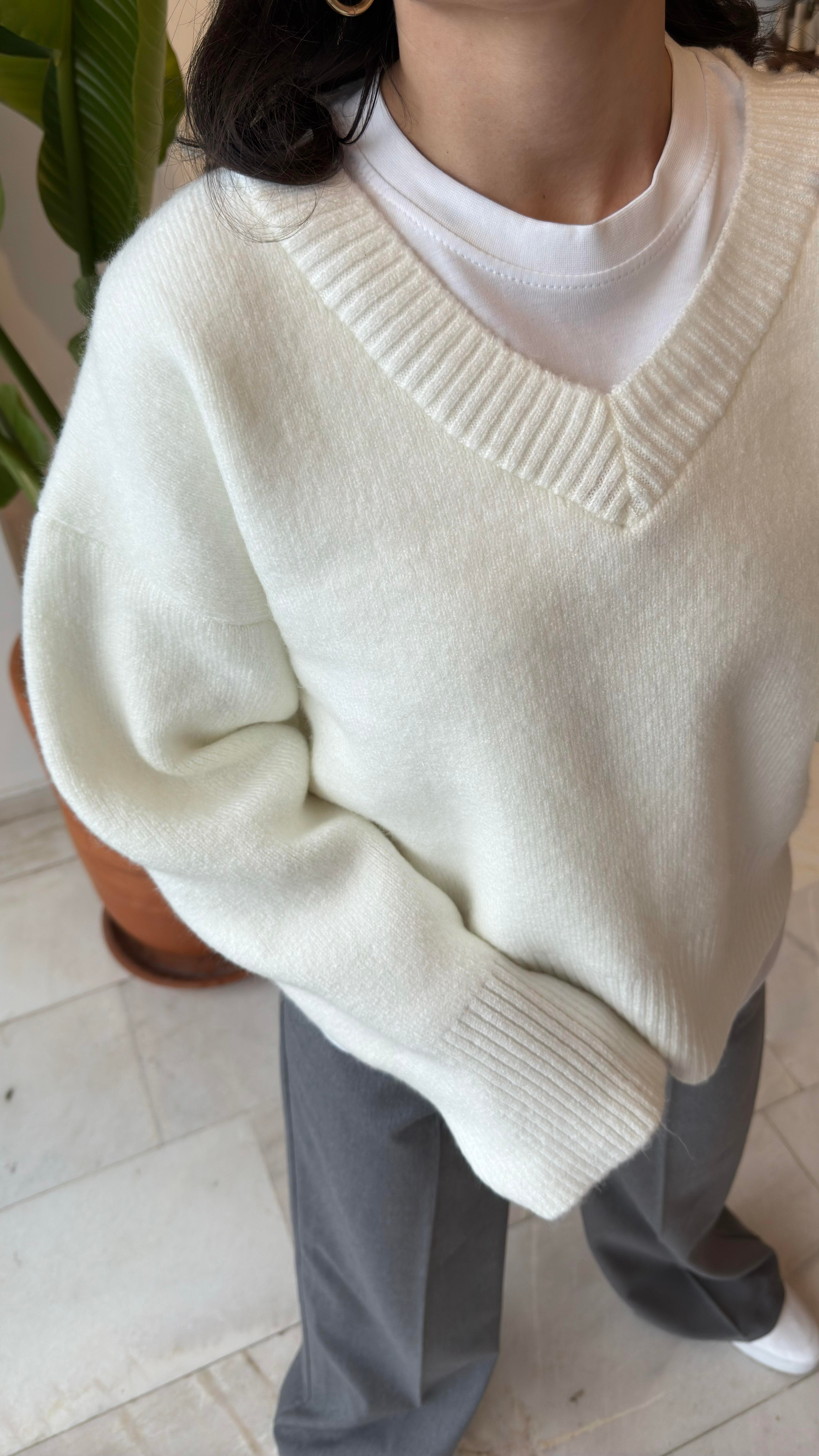 V Yaka Oversize Kazak