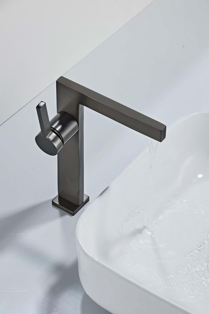 SERA UZUN LAVABO BATARYASI MAT FÜME