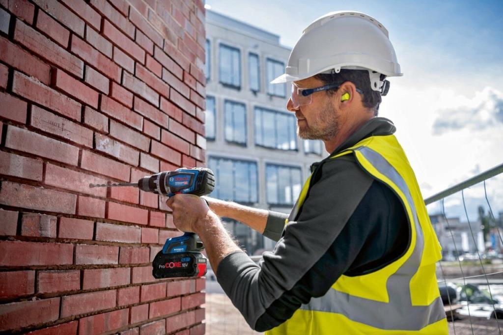 Bosch Professional GSB 18V-150 C Akülü Darbeli Delme/Vidalama Makinesi (2x8,0 Ah ProCORE18V)