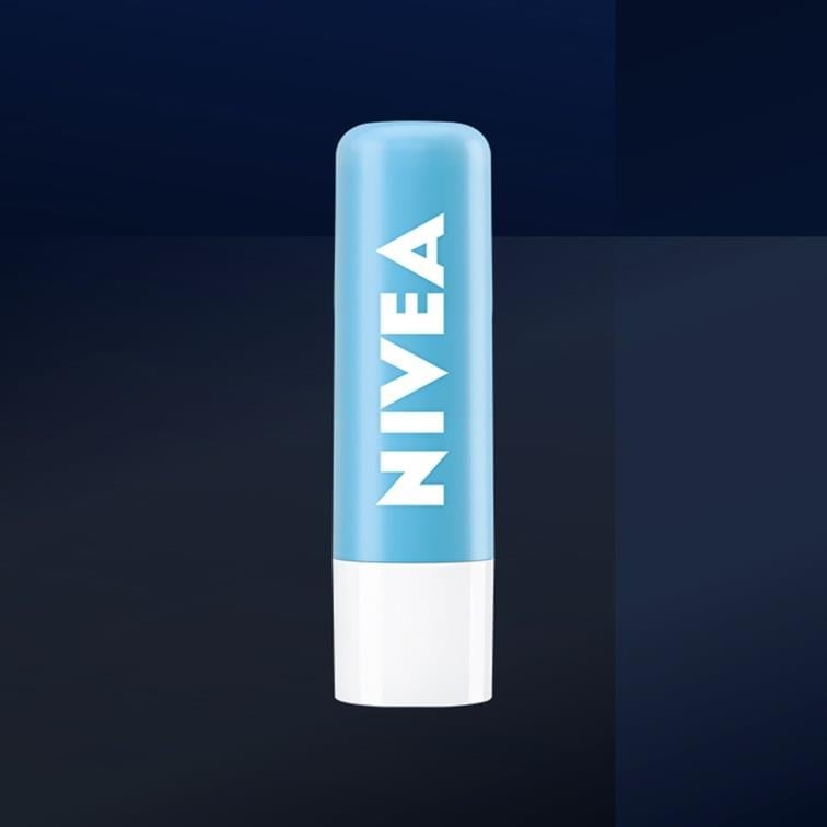 NIVEA - Dudak Bakımı - Hydro Care Dudak Bakım Kremi - Doğal Yağlar  ve Shea Yağı ile Zenginleştirilmiş Geliştirimiş Formül - Renksiz - 4.8g - 24 Saat Nemlendirme ve Koruma - - SpF15 Güneş Koruma Faktörü
