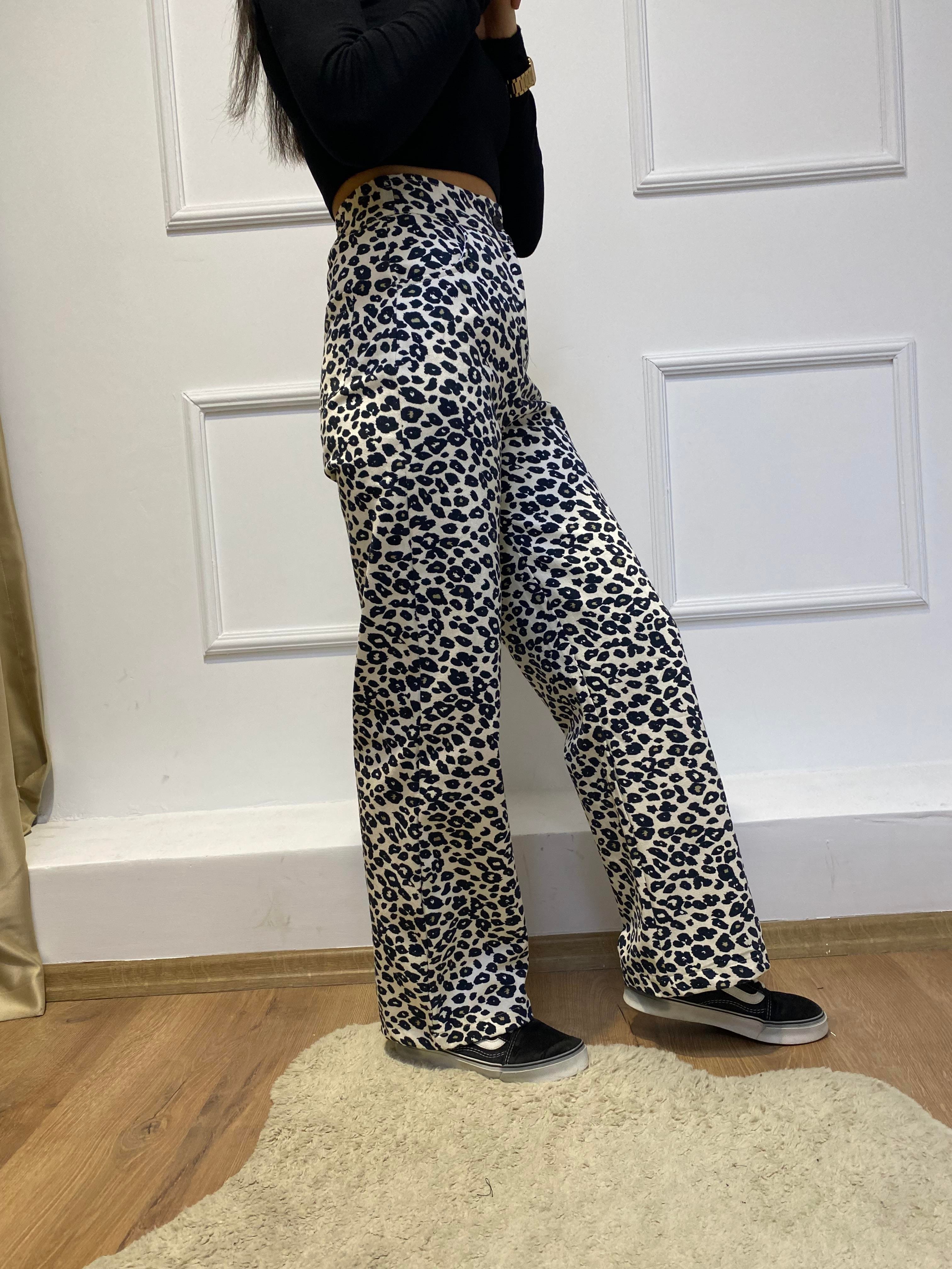 BOL PAÇA LEOPAR DESENLİ PANTOLON