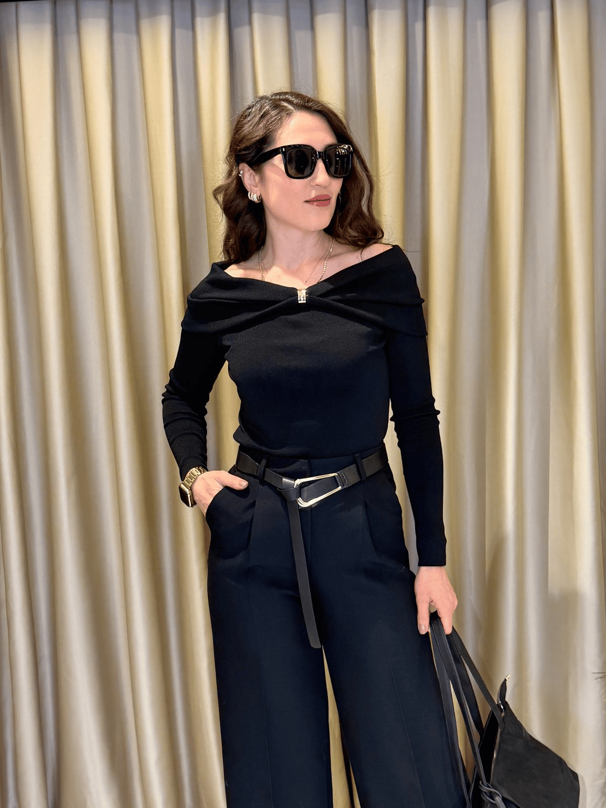 DİLVİN 10820 BARDOT YAKA AKSESUARLI SİYAH TRİKO KAZAK