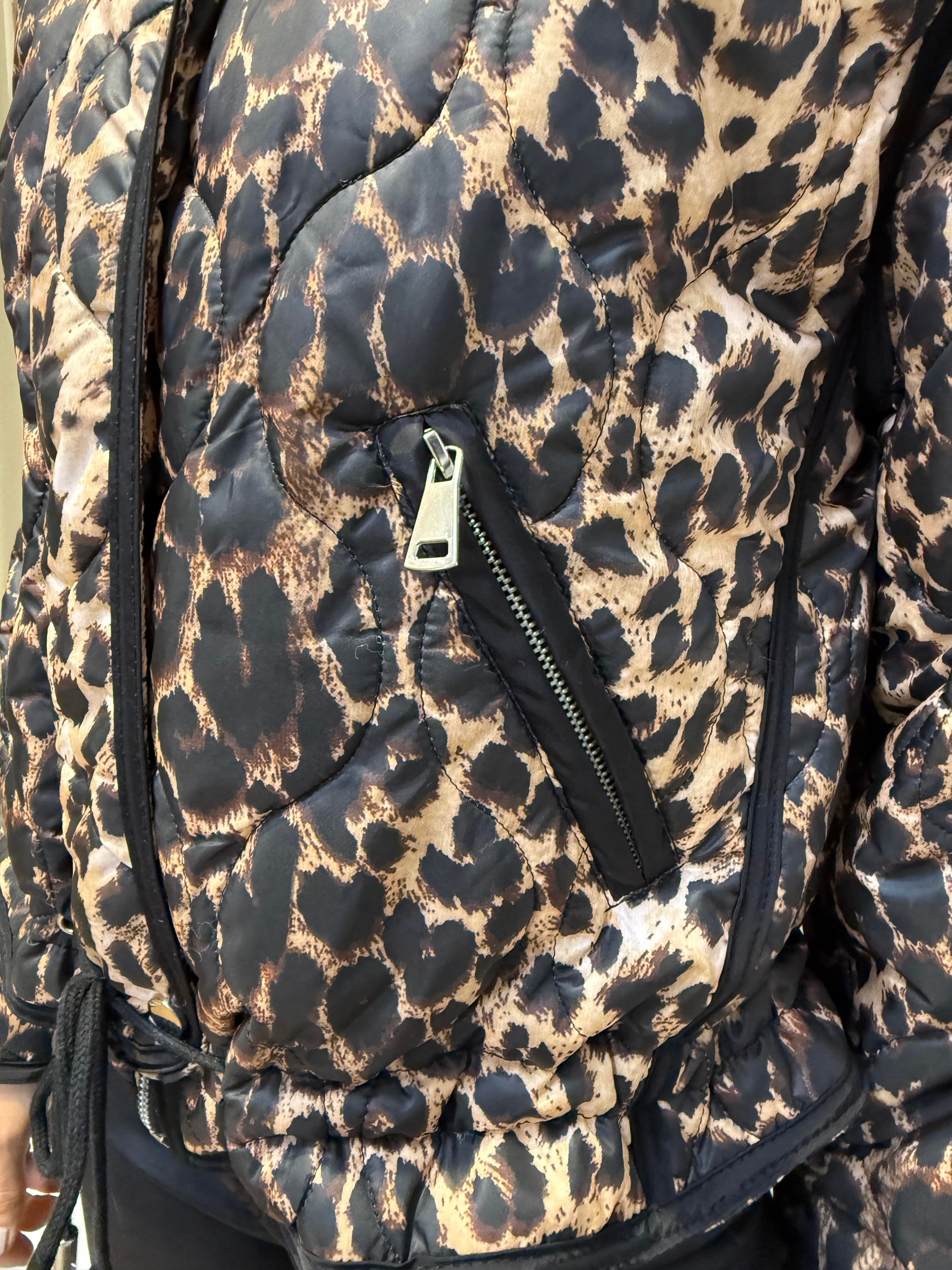 LEOPAR DESEN KADIN ŞİŞME MONT YENİ SEZON KIŞLIK