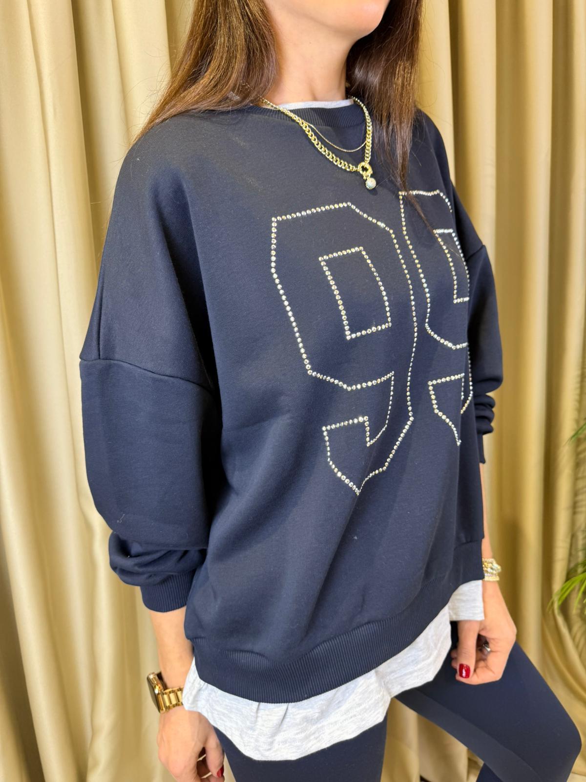 ÖNÜ 99 TAŞ BASKILI LACİVERT KADIN SWEATSHIRT