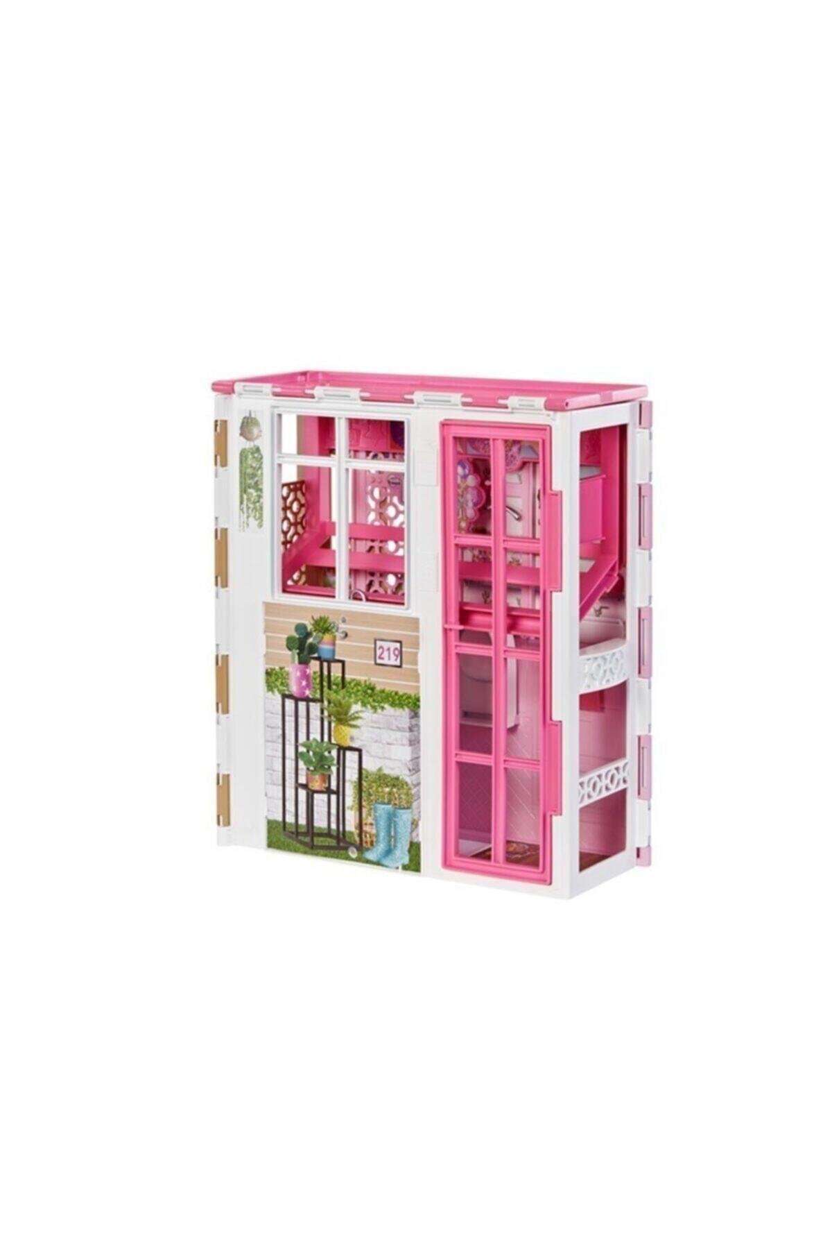 barbienin-portatif-evi-hcd47-e93d28.jpg