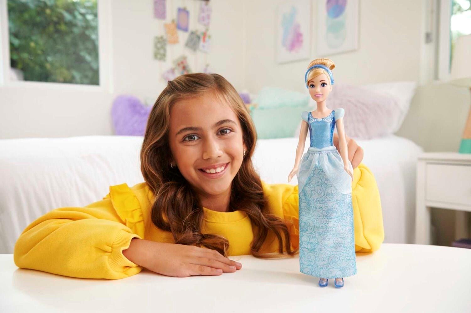 disney-prenses-cinderella-3-yas-ve-uze-c30445.jpg