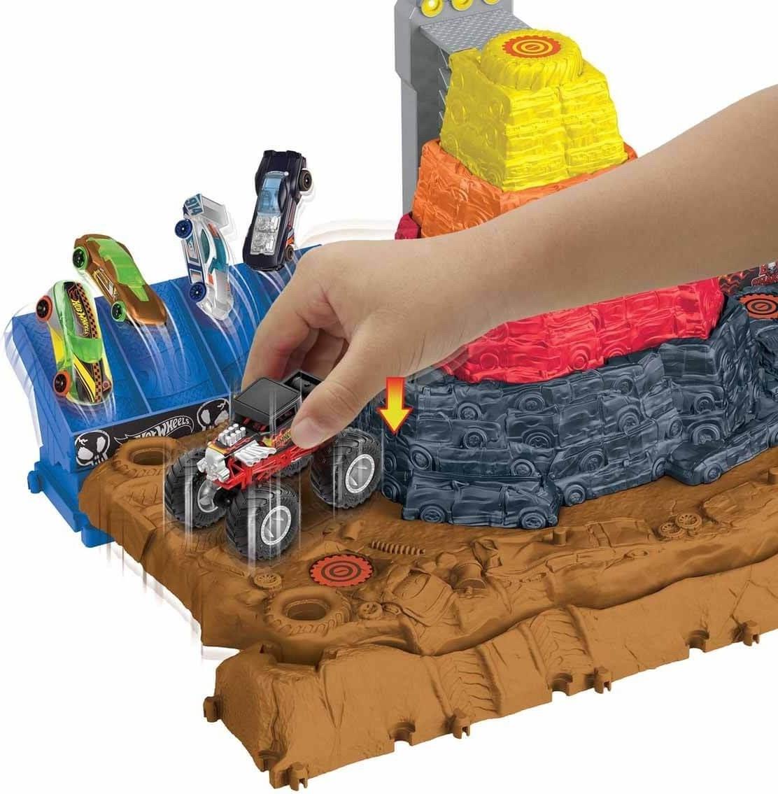 hot-wheels-monster-trucks-muhtesem-car-8c5ed9.jpg