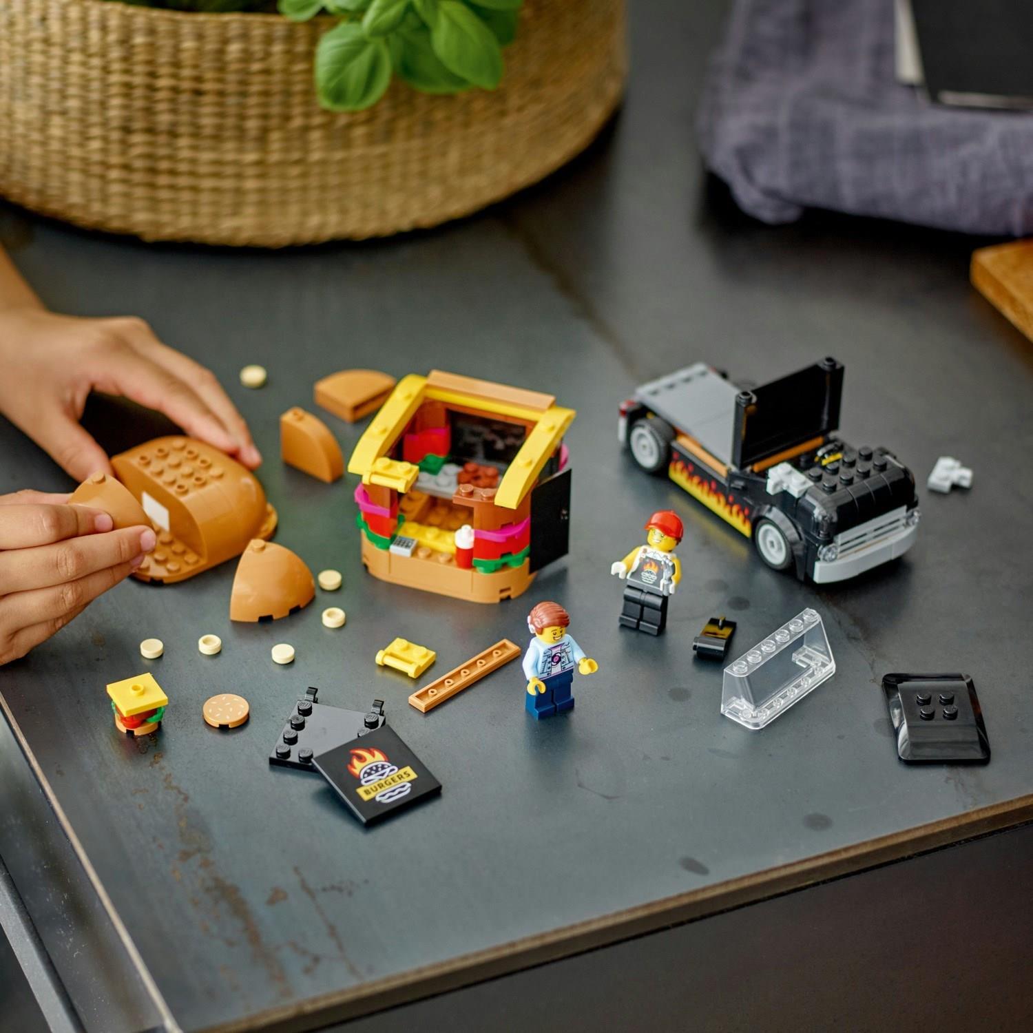lego-city-hamburger-kamyonu-60404-5-ya--8f50-.jpg