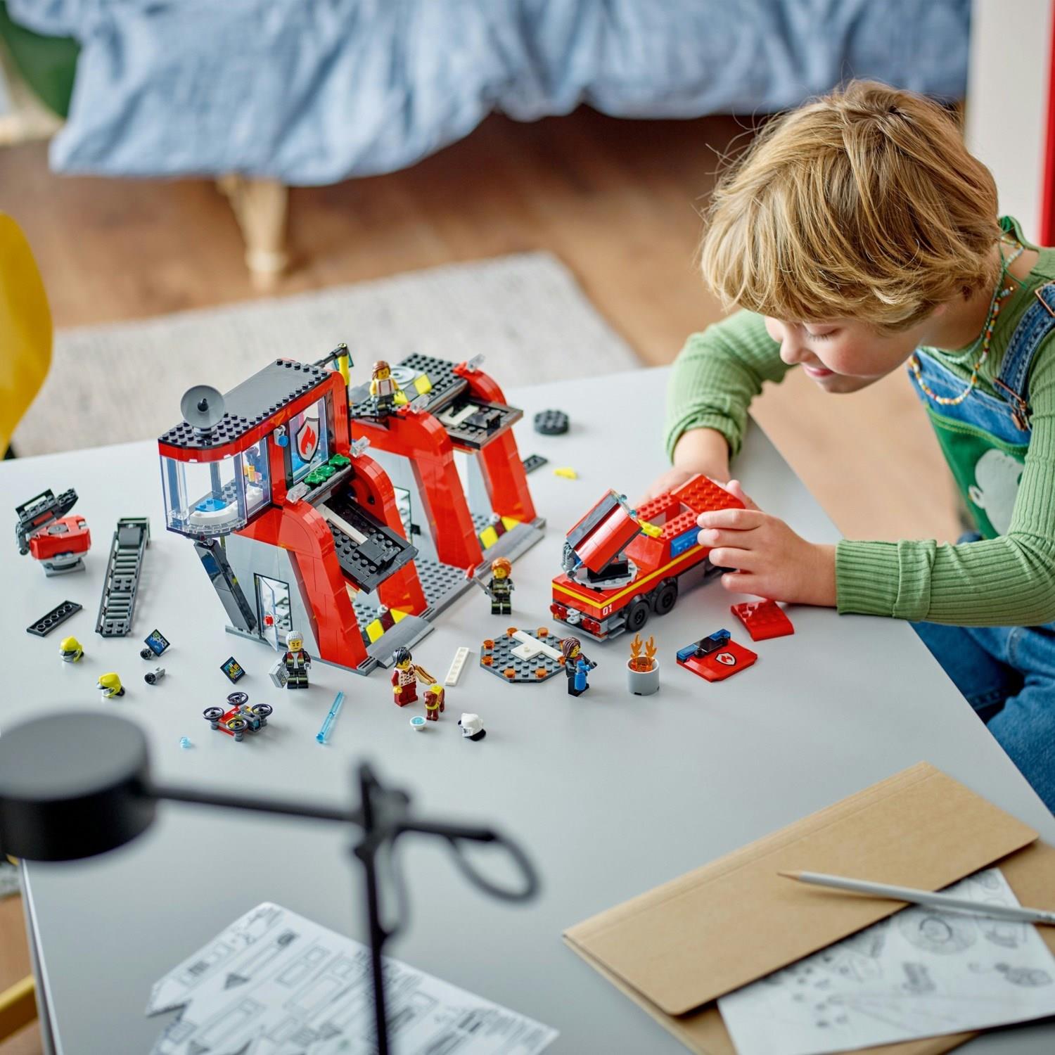 lego-city-itfaiye-kamyonlu-itfaiye-mer-6e3ee-.jpg
