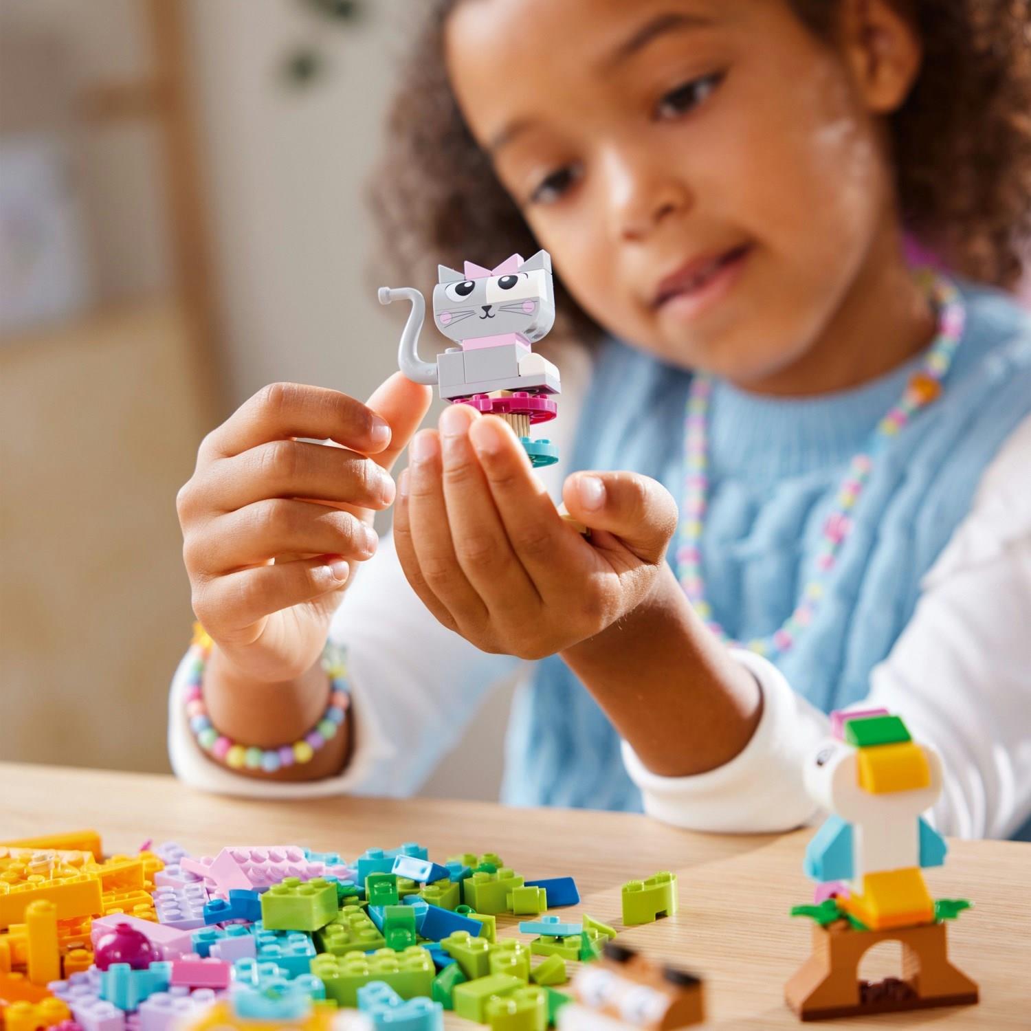 lego-classic-yaratici-evcil-hayvanlar--cc4742.jpg