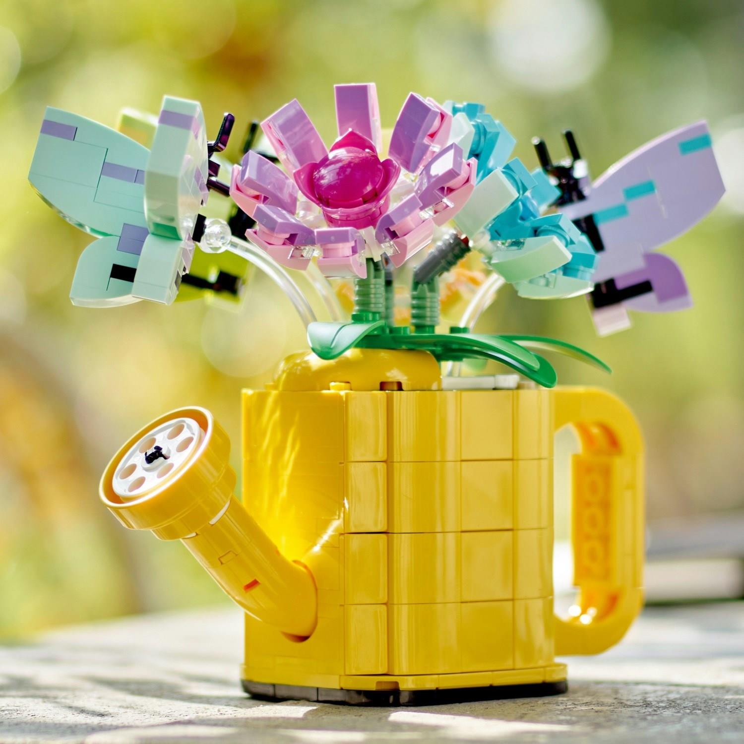 lego-creator-sulama-kabinda-cicekler-3-59615-.jpg