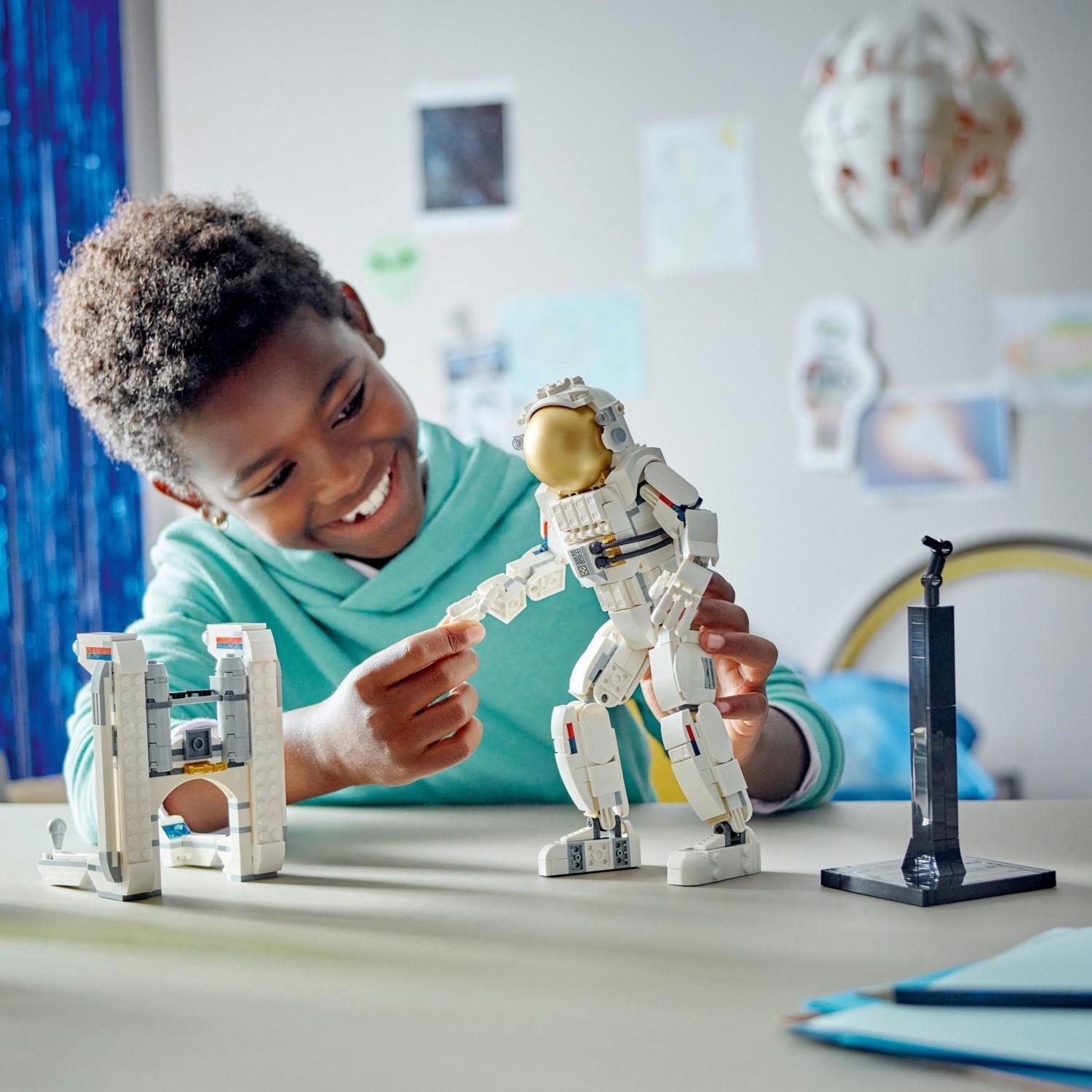lego-creator-uzay-astronotu-31152-9-ya-6bc216.jpg