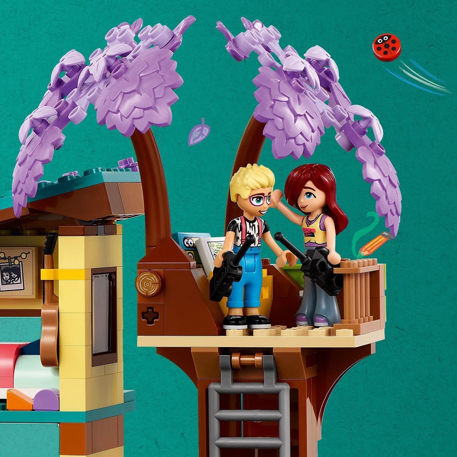 lego-friends-olly-ve-paisleynin-aile-e-3-8c40.jpg