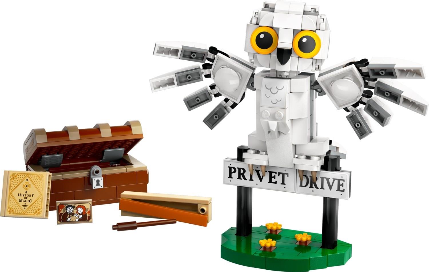 lego-harry-potter-hedwig-privet-drive--100c8-.jpg