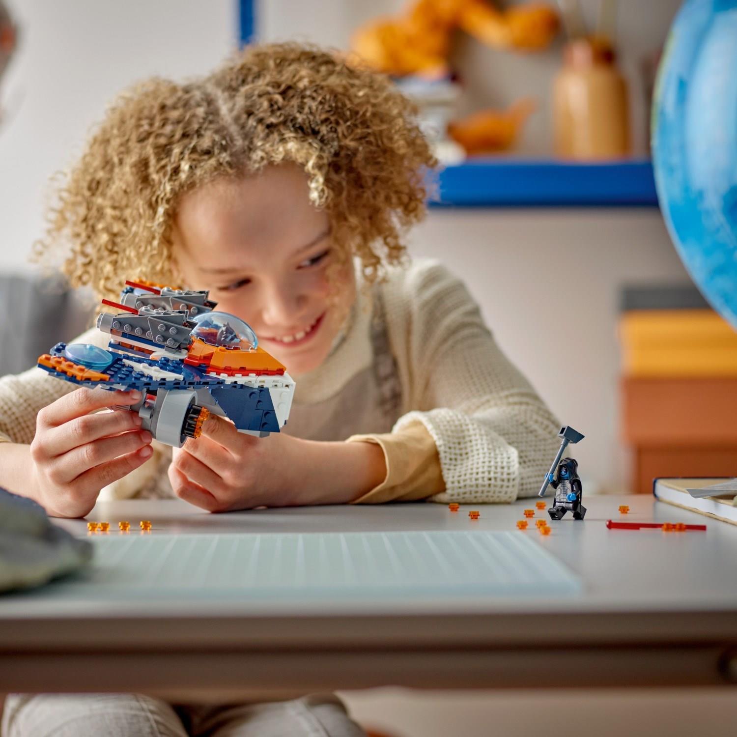 lego-marvel-rocketin-warbird-araci-ron-aa5-85.jpg