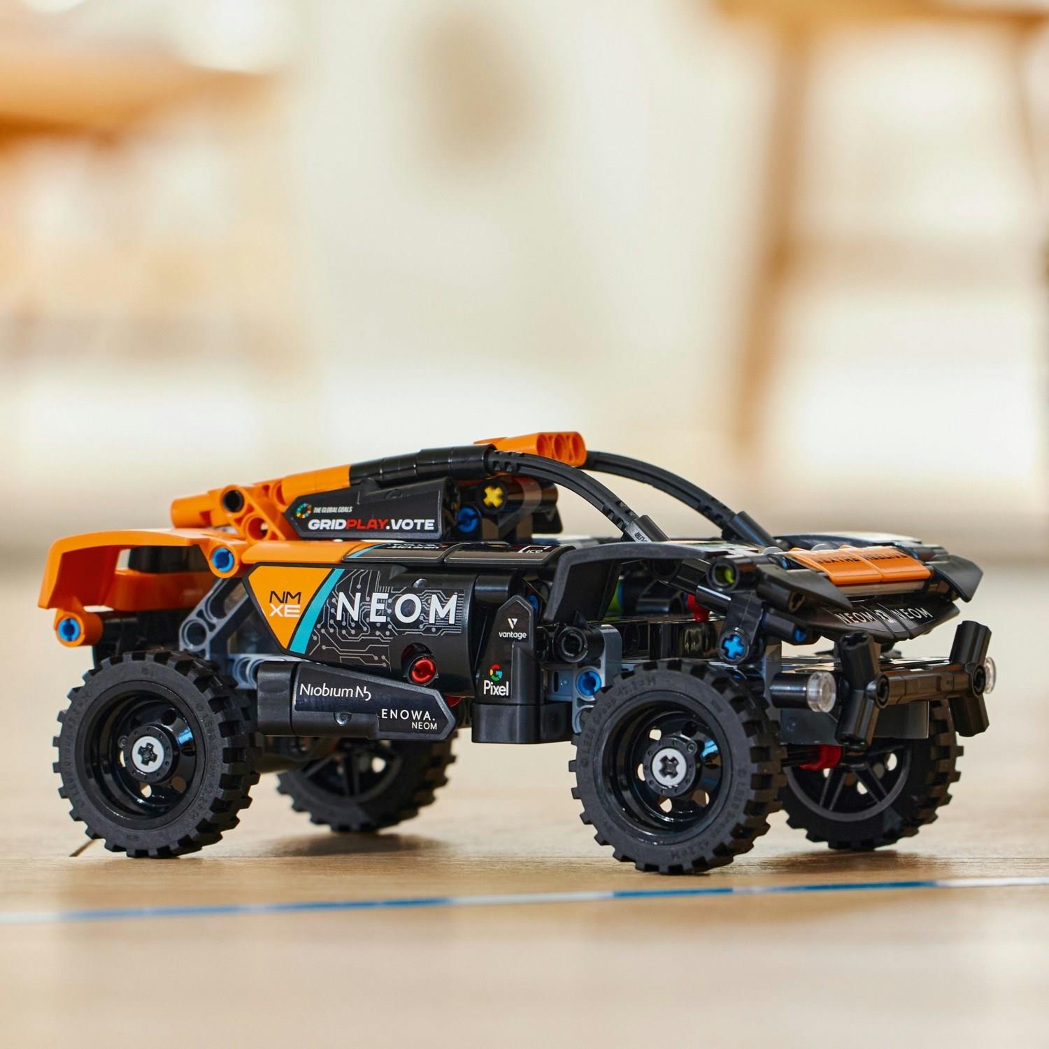 lego-technic-neom-mclaren-extreme-e-ra-81e5-4.jpg