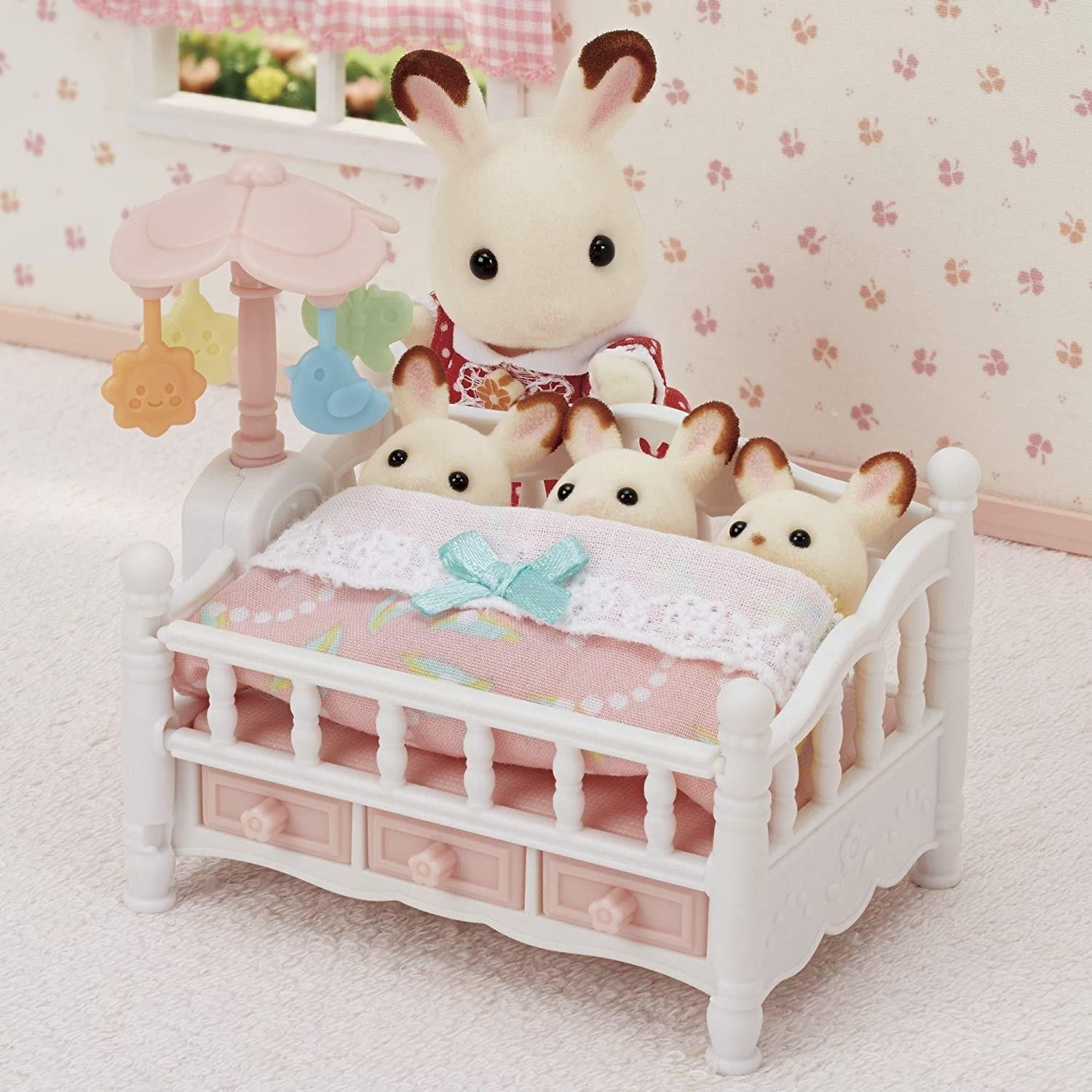 sylvanian-families-donenceli-besik-553-600-41.jpg