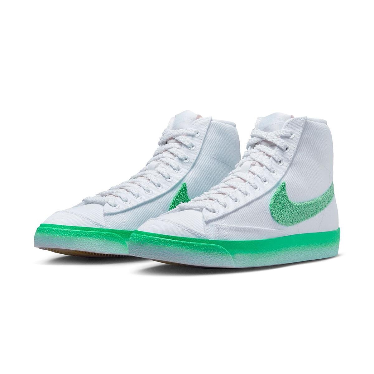 Nike Blazer Mid '77 Kadın Spor Ayakkabı