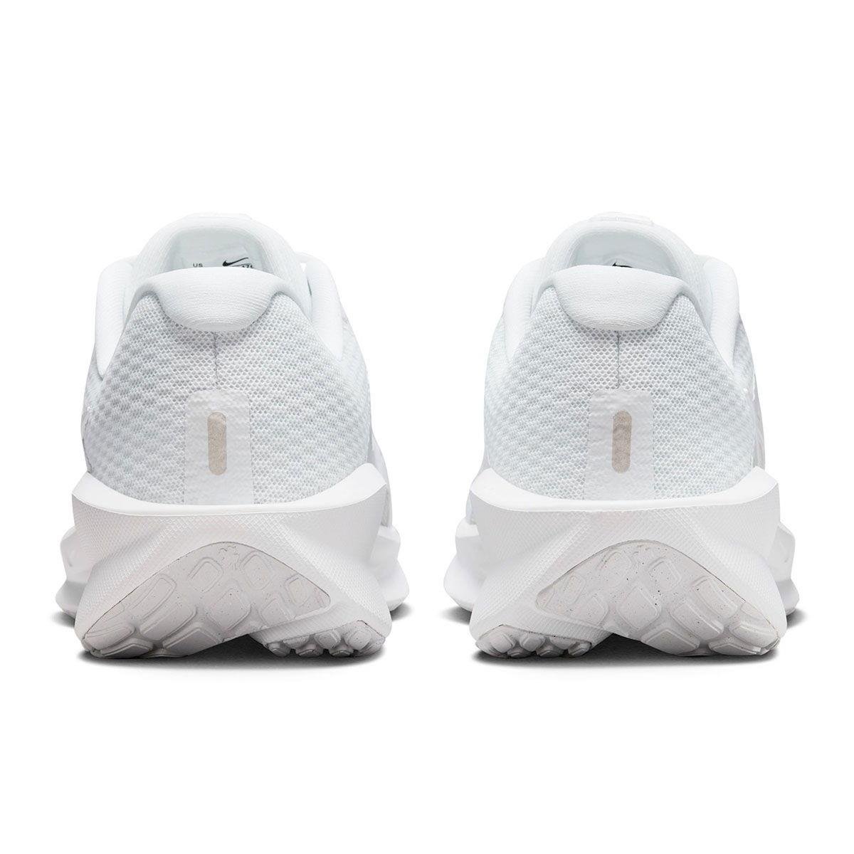 Nike Downshifter 13 Kadın Siyah Koşu Ayakkabısı