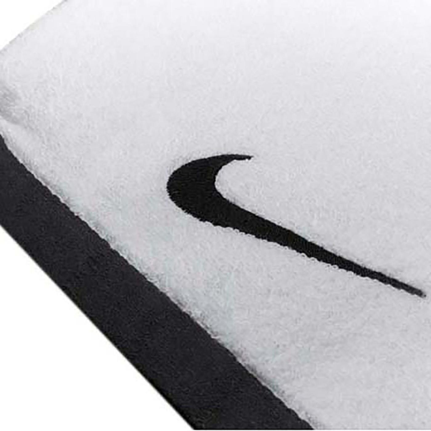 Nike Fundamental Havlu
