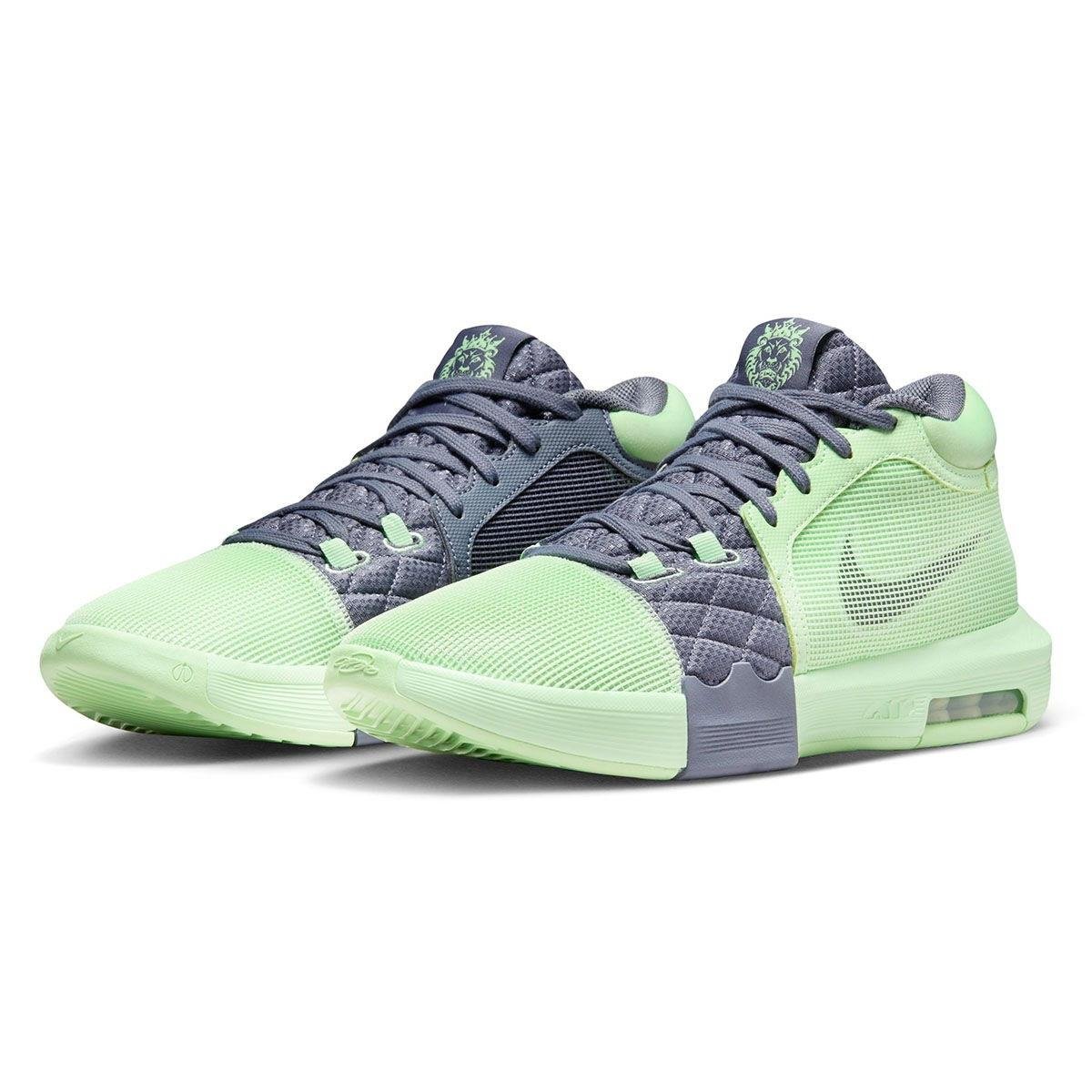 Nike Lebron Witness VIII Erkek  Basketbol Ayakkabısı
