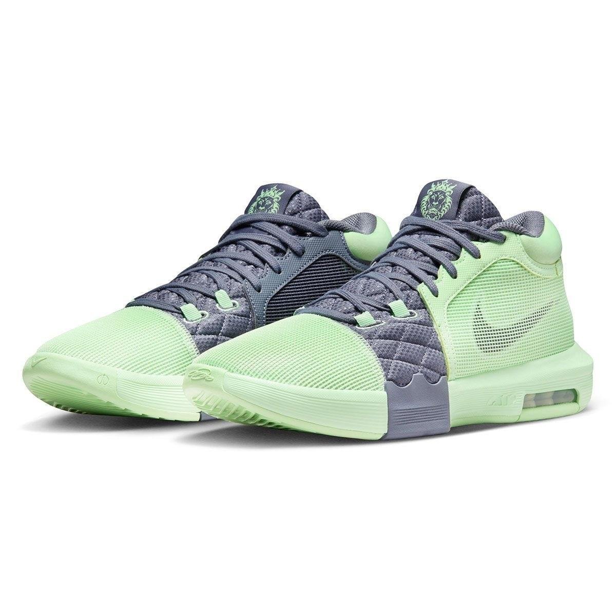 Nike Lebron Witness VIII Erkek  Basketbol Ayakkabısı