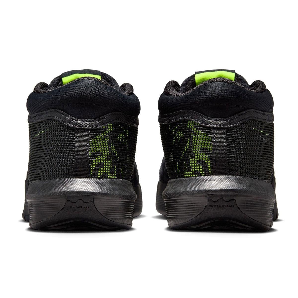 Nike Lebron Witness VIII Erkek  Basketbol Ayakkabısı