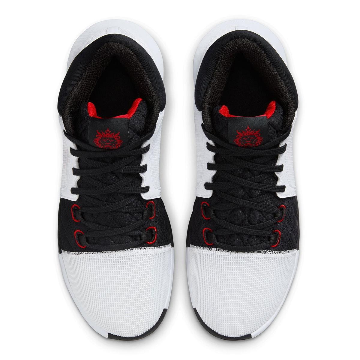 Nike Lebron Witness VIII Erkek  Basketbol Ayakkabısı