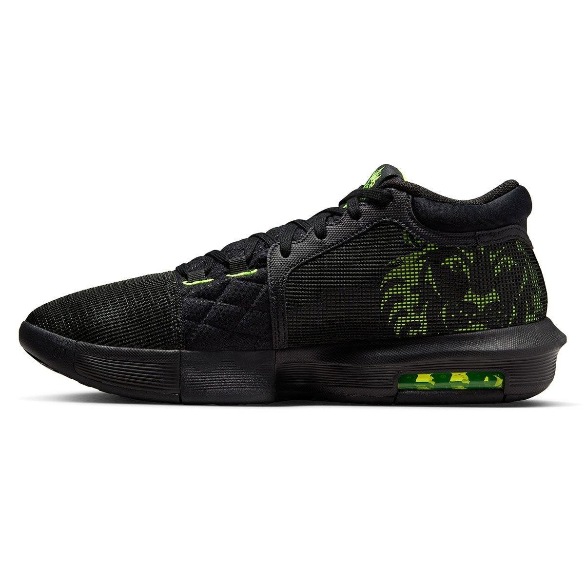 Nike Lebron Witness VIII Erkek  Basketbol Ayakkabısı