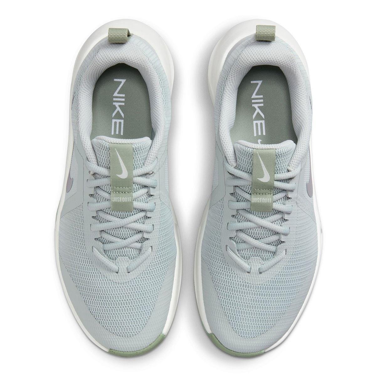 Nike Mc Trainer 3 Kadın Antrenman Ayakkabısı