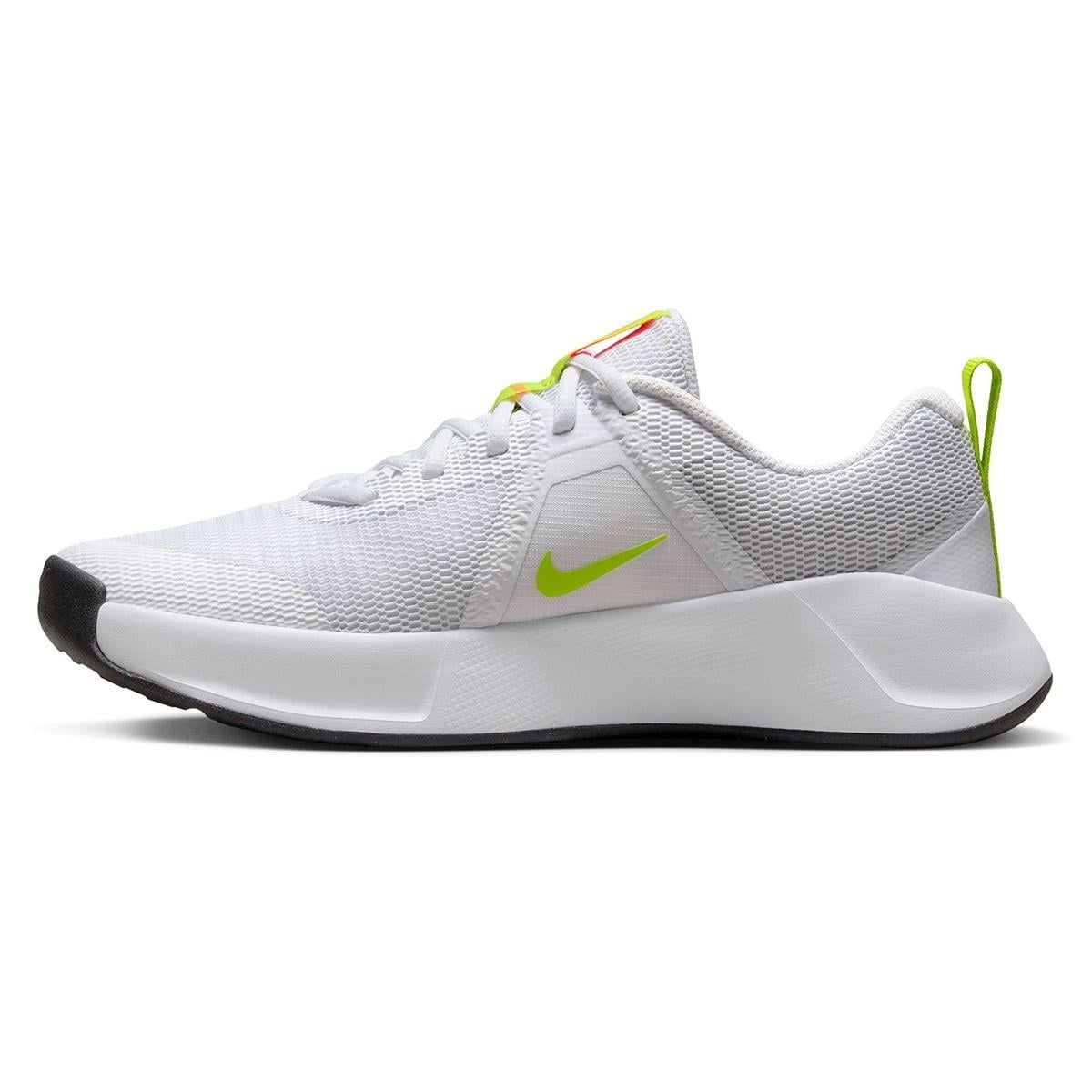 Nike Mc Trainer 3 Kadın Antrenman Ayakkabısı