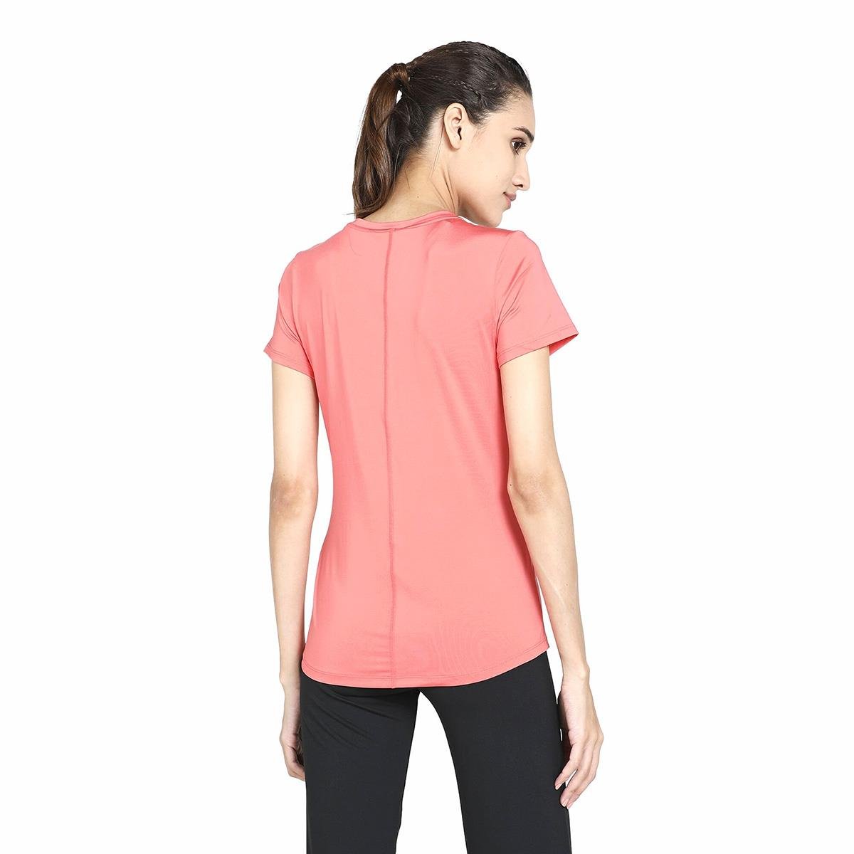 Nike W Nk One Df Ss Slim Top Kadın T-Shirt - DD0626