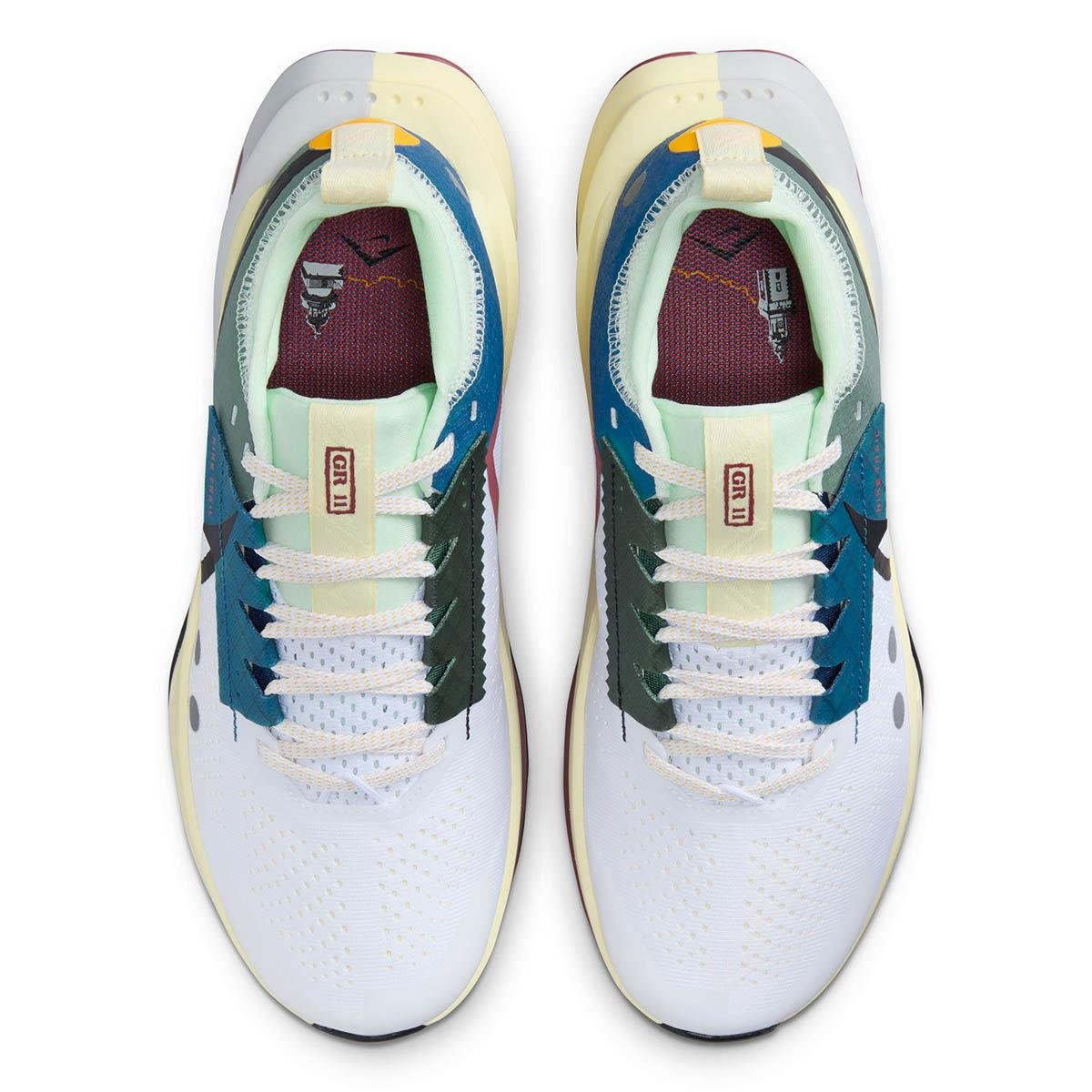 Nike W Zoomx Zegama Trail 2 Kadın Koşu Ayakkabısı