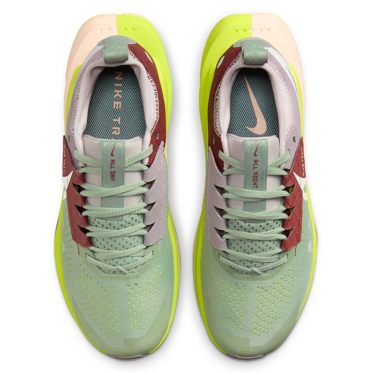 Nike W Zoomx Zegama Trail 2 Kadın Koşu Ayakkabısı