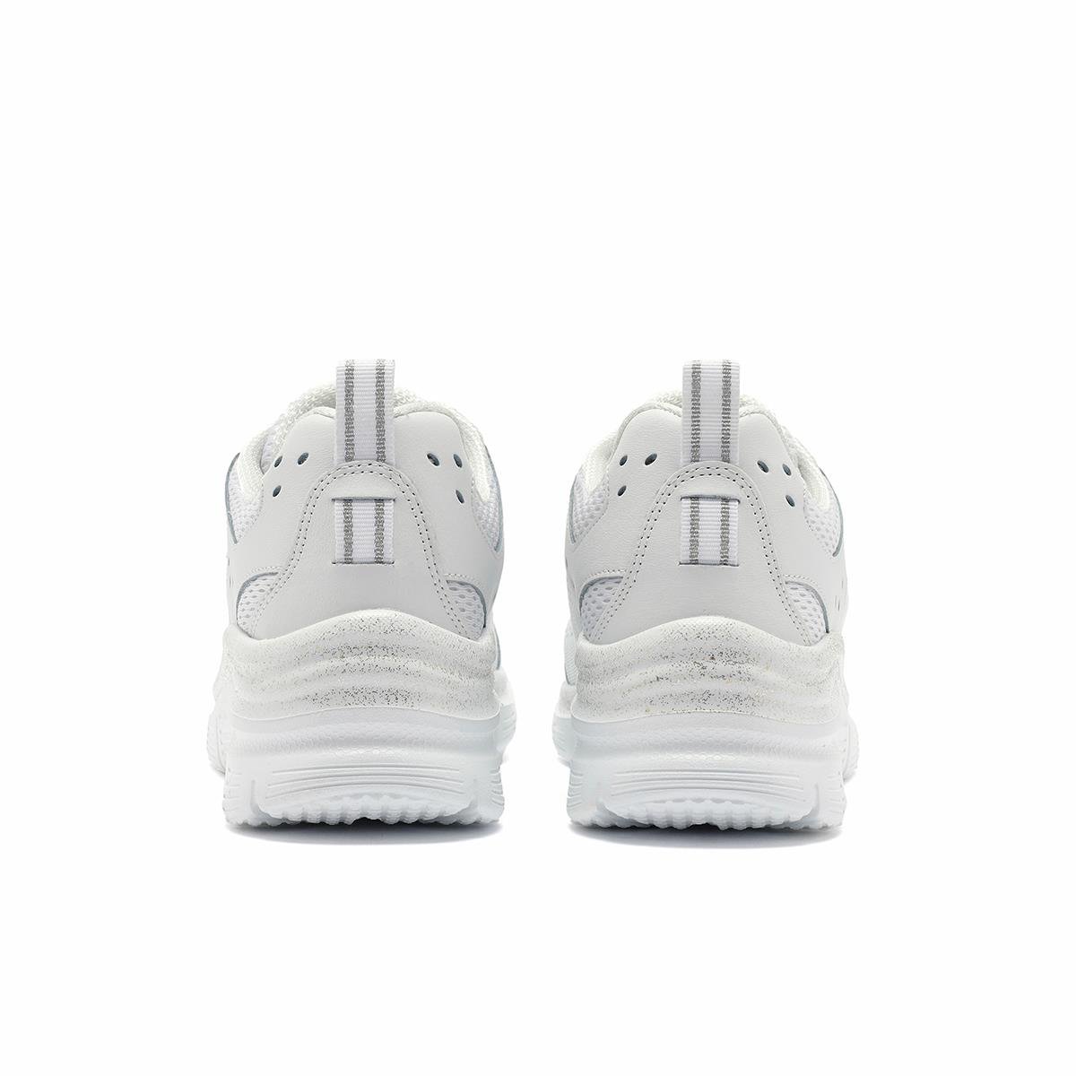 Skechers Fashion Fit Kadın Günlük Spor Ayakkabı