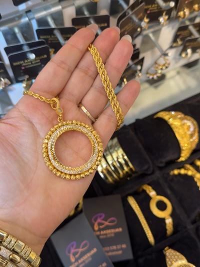 Dorika Model tam altın kolye