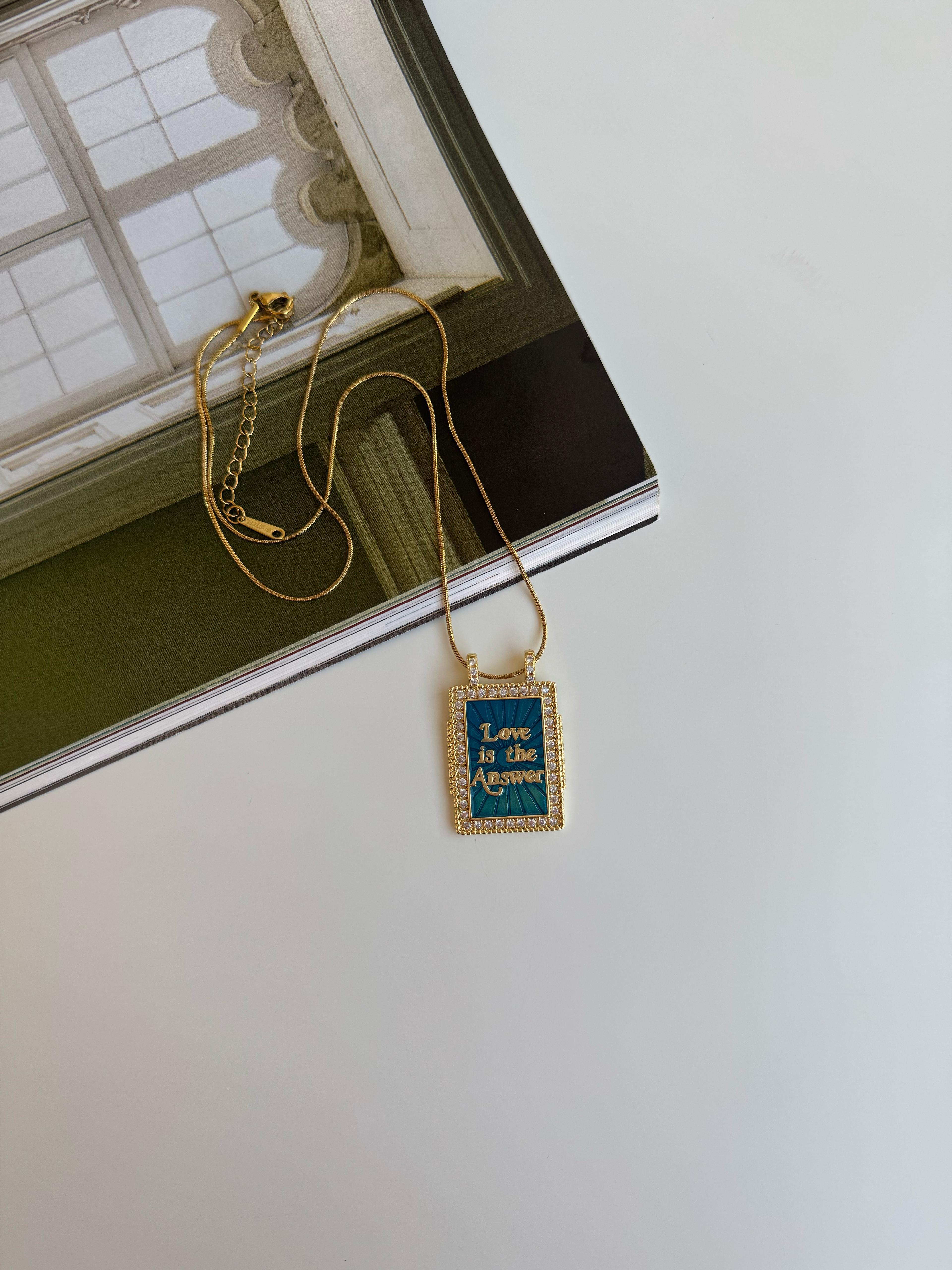 Çelik Balık Detaylı Plaka Kolye