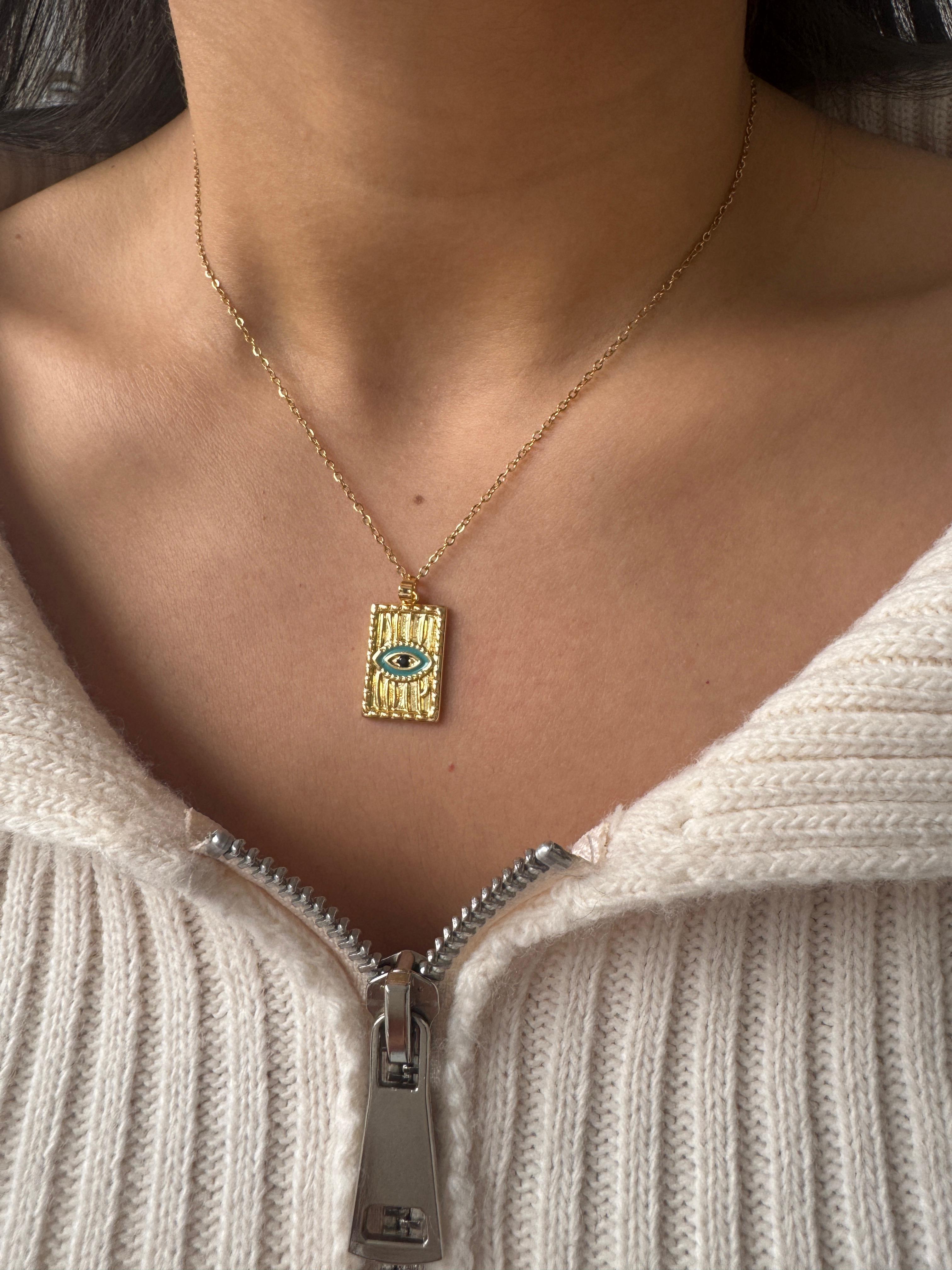 Çelik Göz Detaylı Plaka Kolye