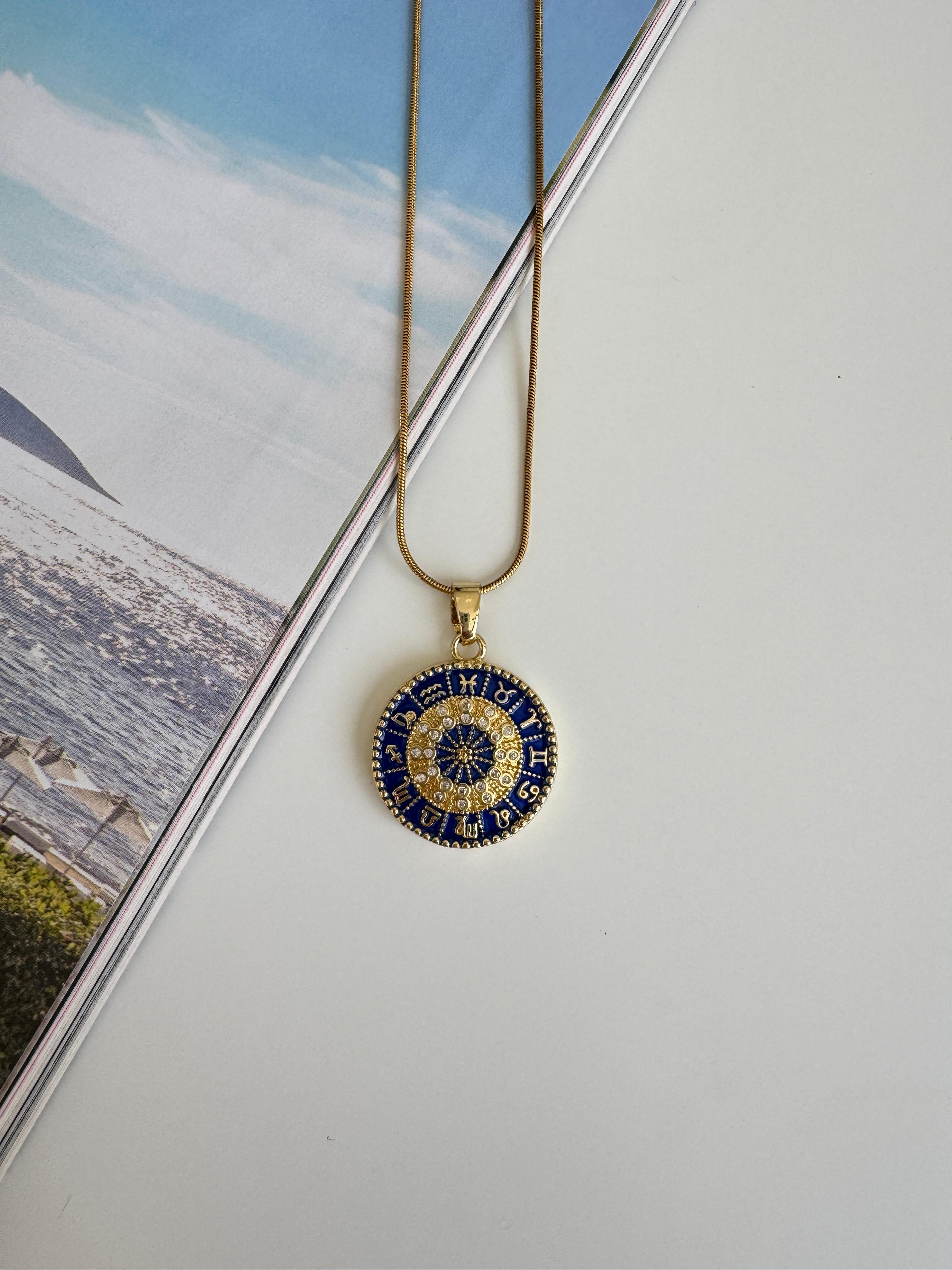 Çelik Mavi Burç Kolyesi