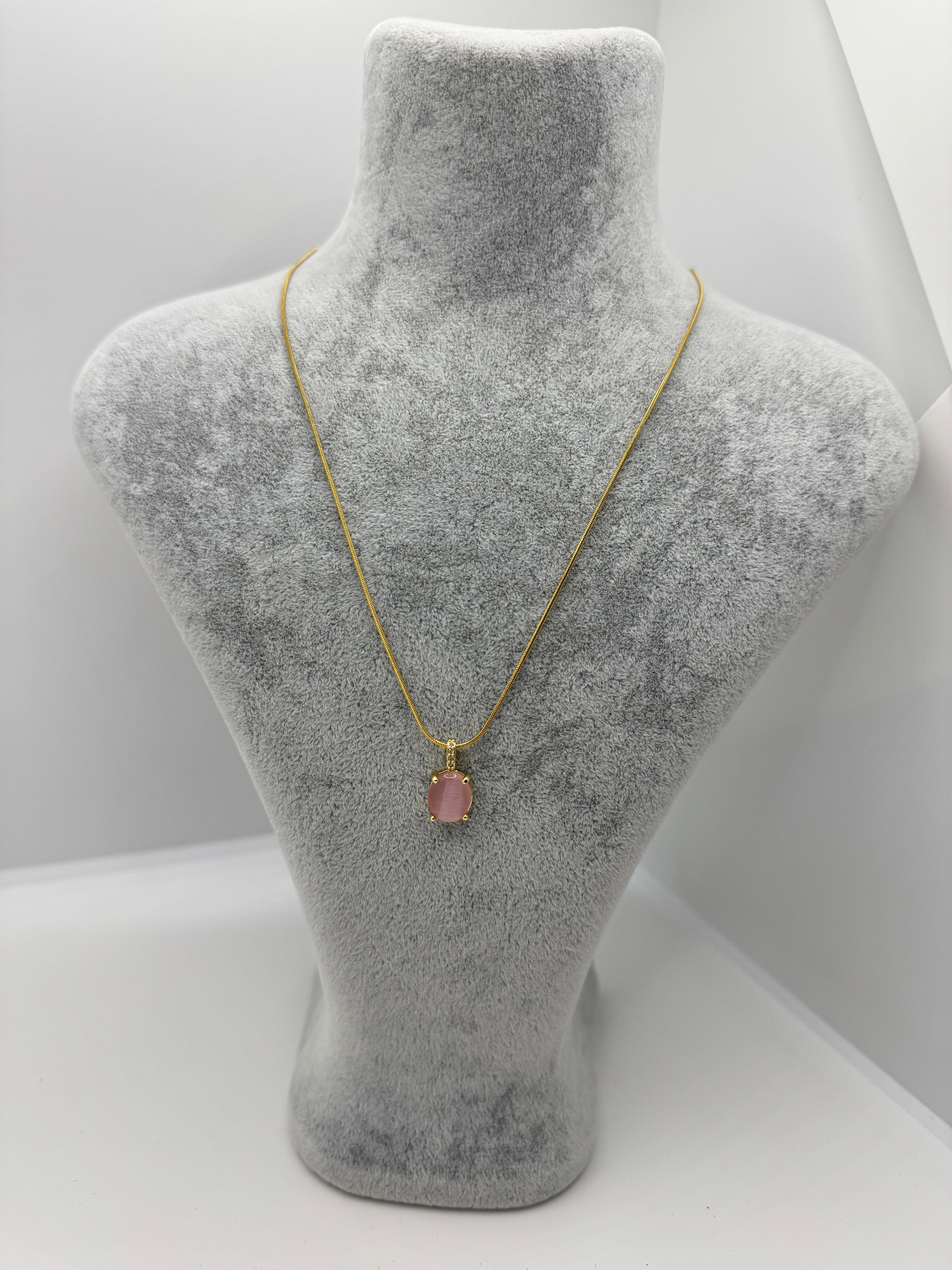 Çelik Pembe Oval Taşlı Kolye